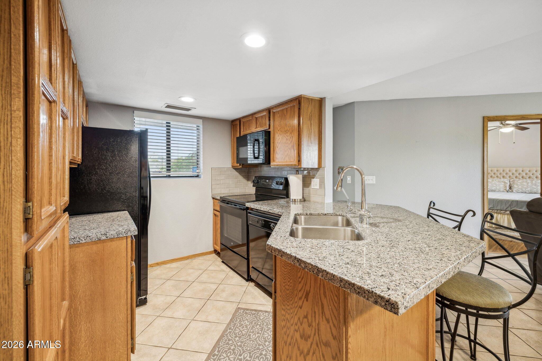 16108 E EMERALD Drive 204