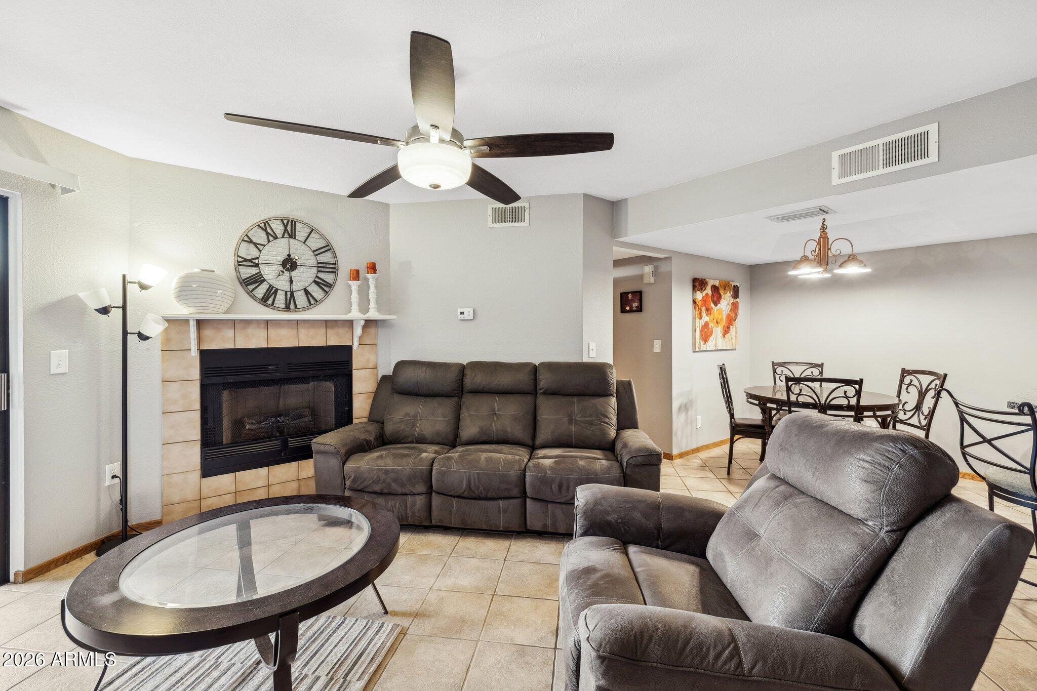 16108 E EMERALD Drive 204