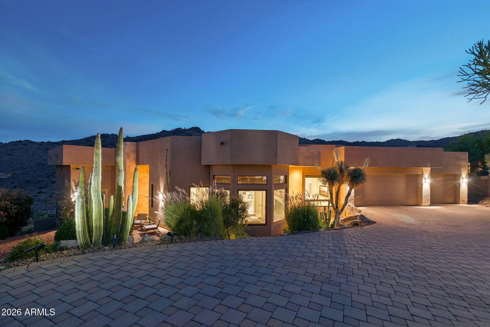 15055 E SUNDOWN Drive