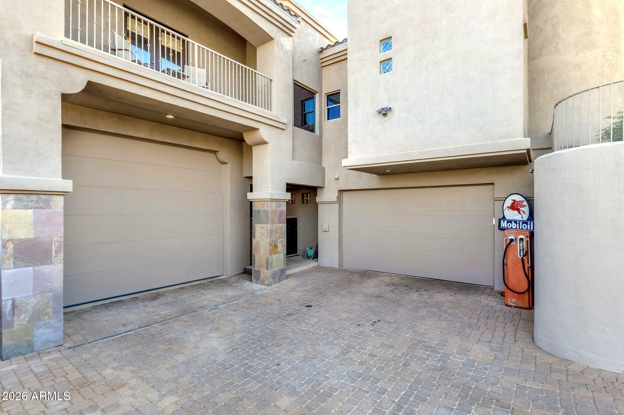 15105 E CAMELVIEW Drive