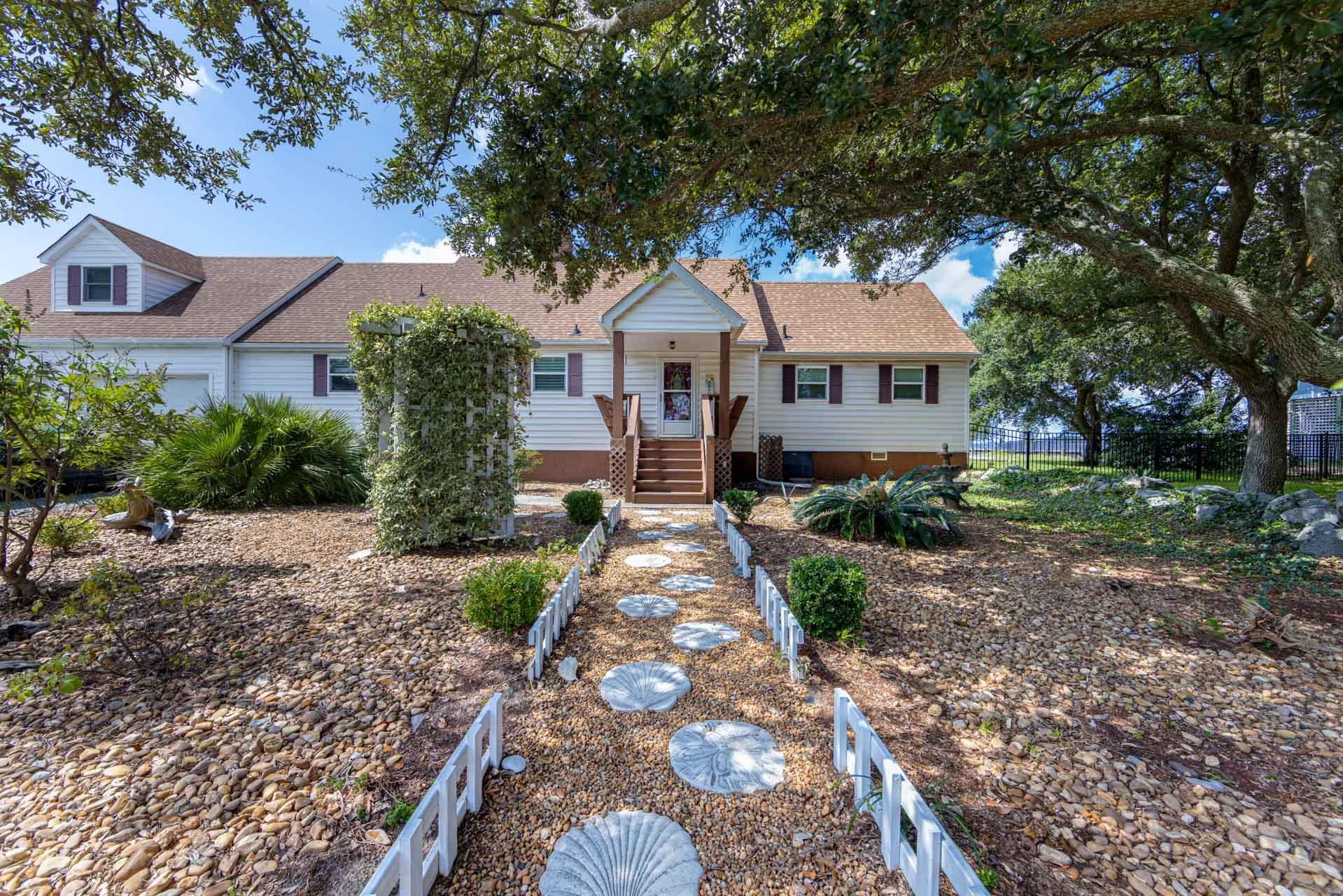 1137 Burnside Road Lot -
