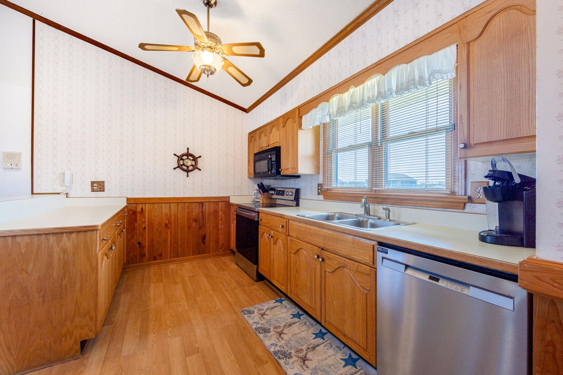 3836 N Virginia Dare Trail Unit J6