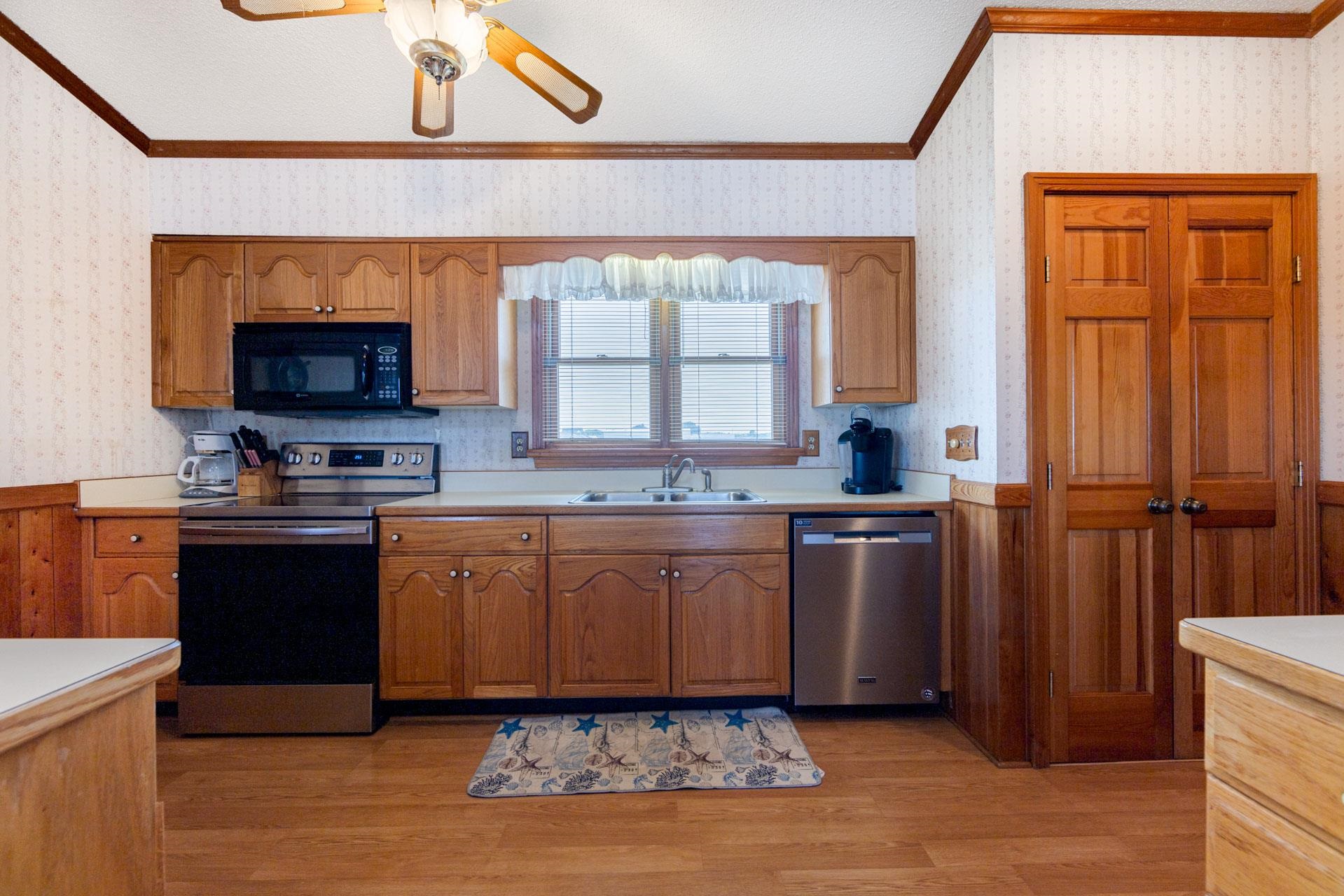 3836 N Virginia Dare Trail Unit J6