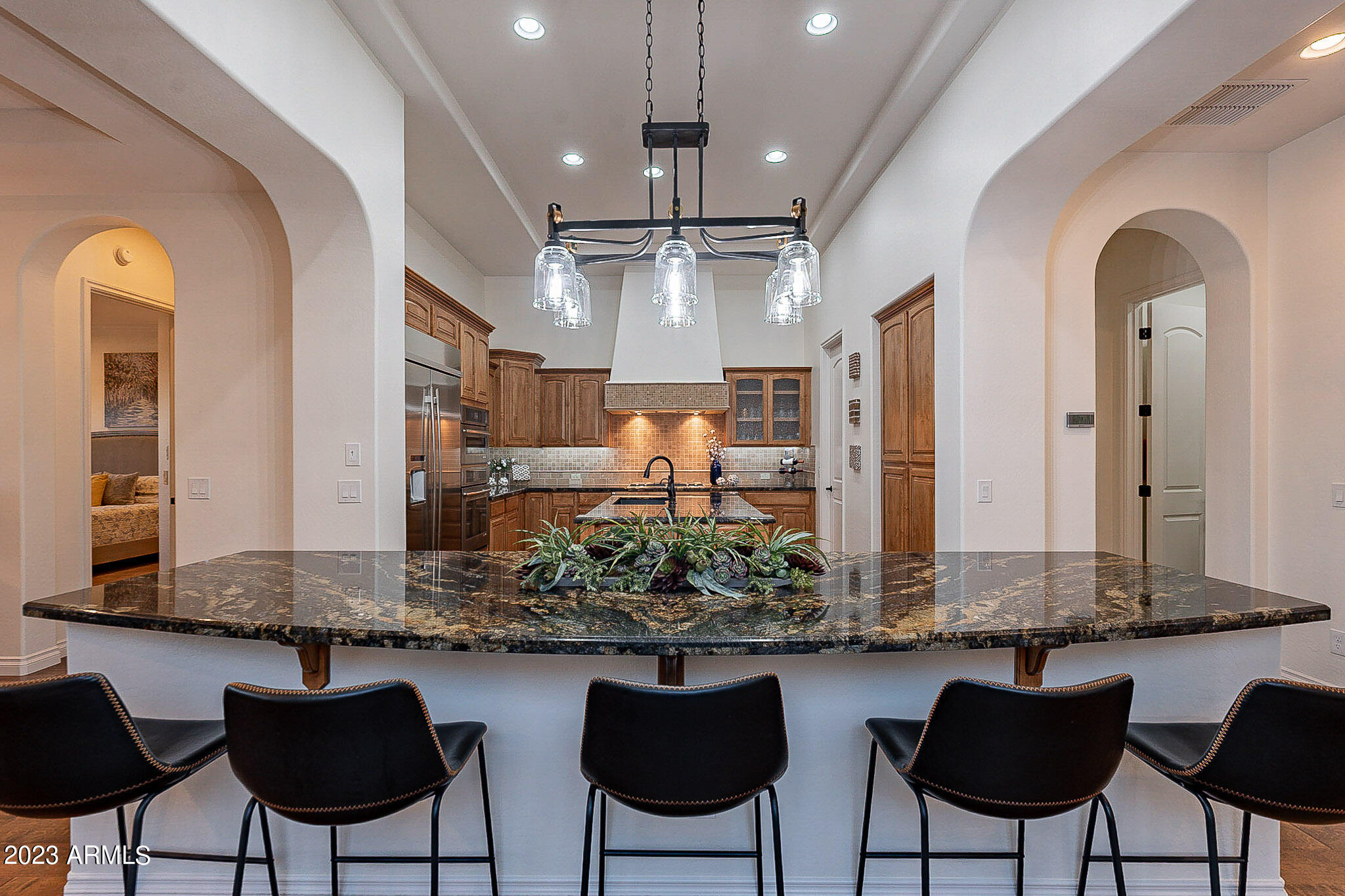 1303 E COPPER Hollow