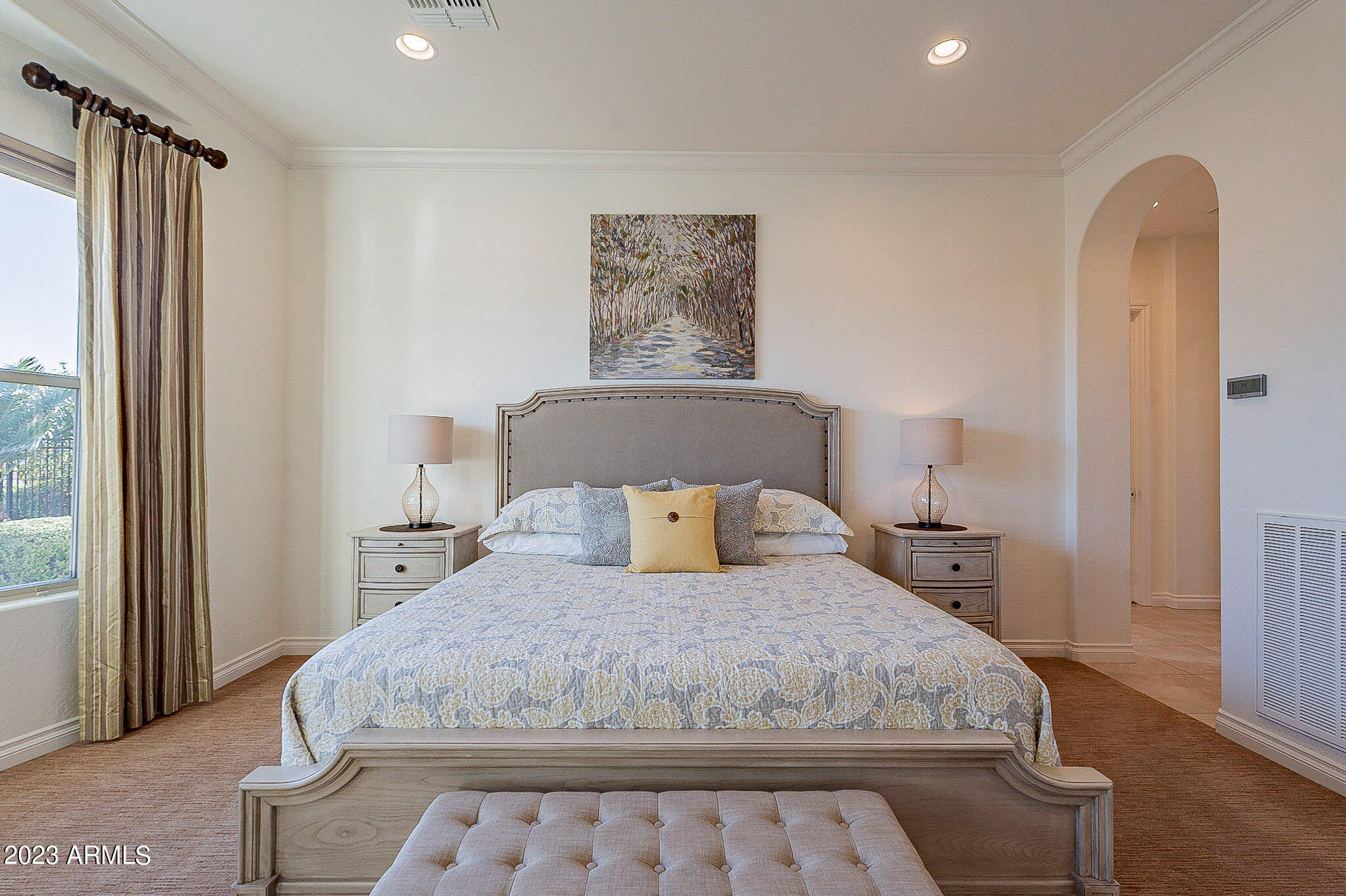 1303 E COPPER Hollow