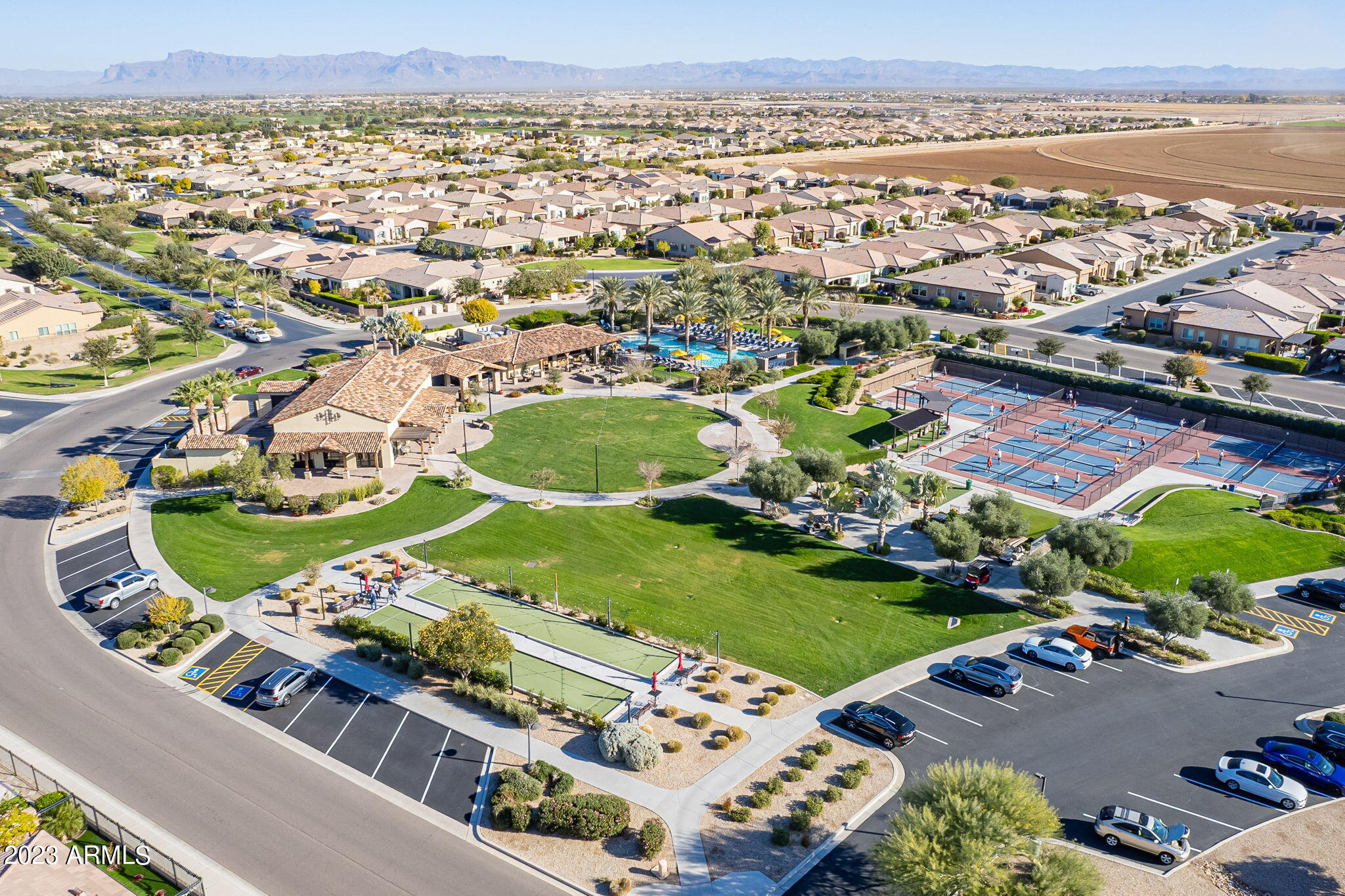 36096 N DESERT TEA Drive