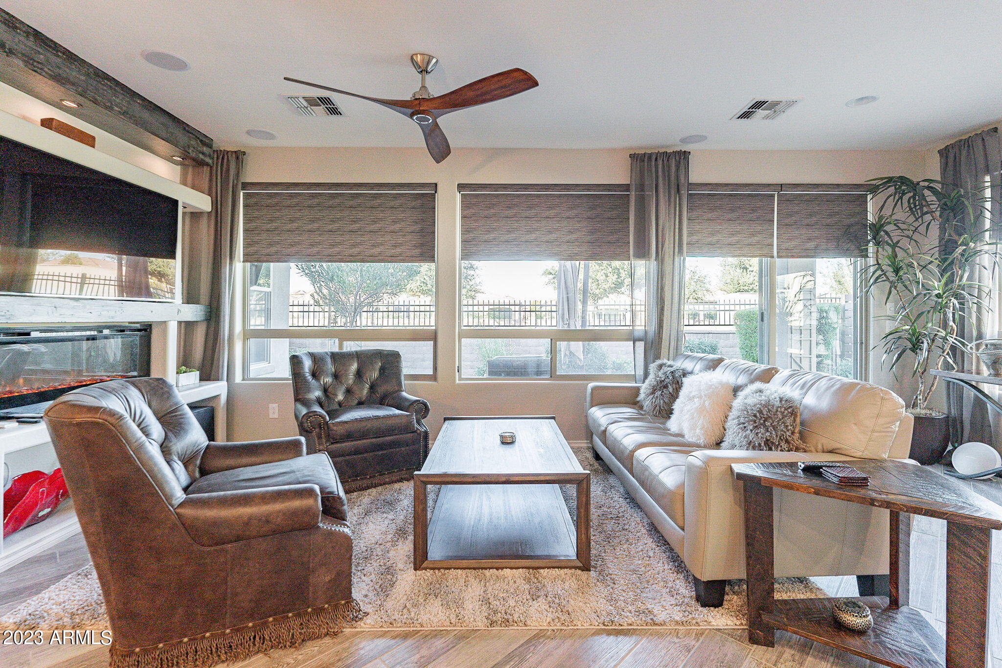 36096 N DESERT TEA Drive