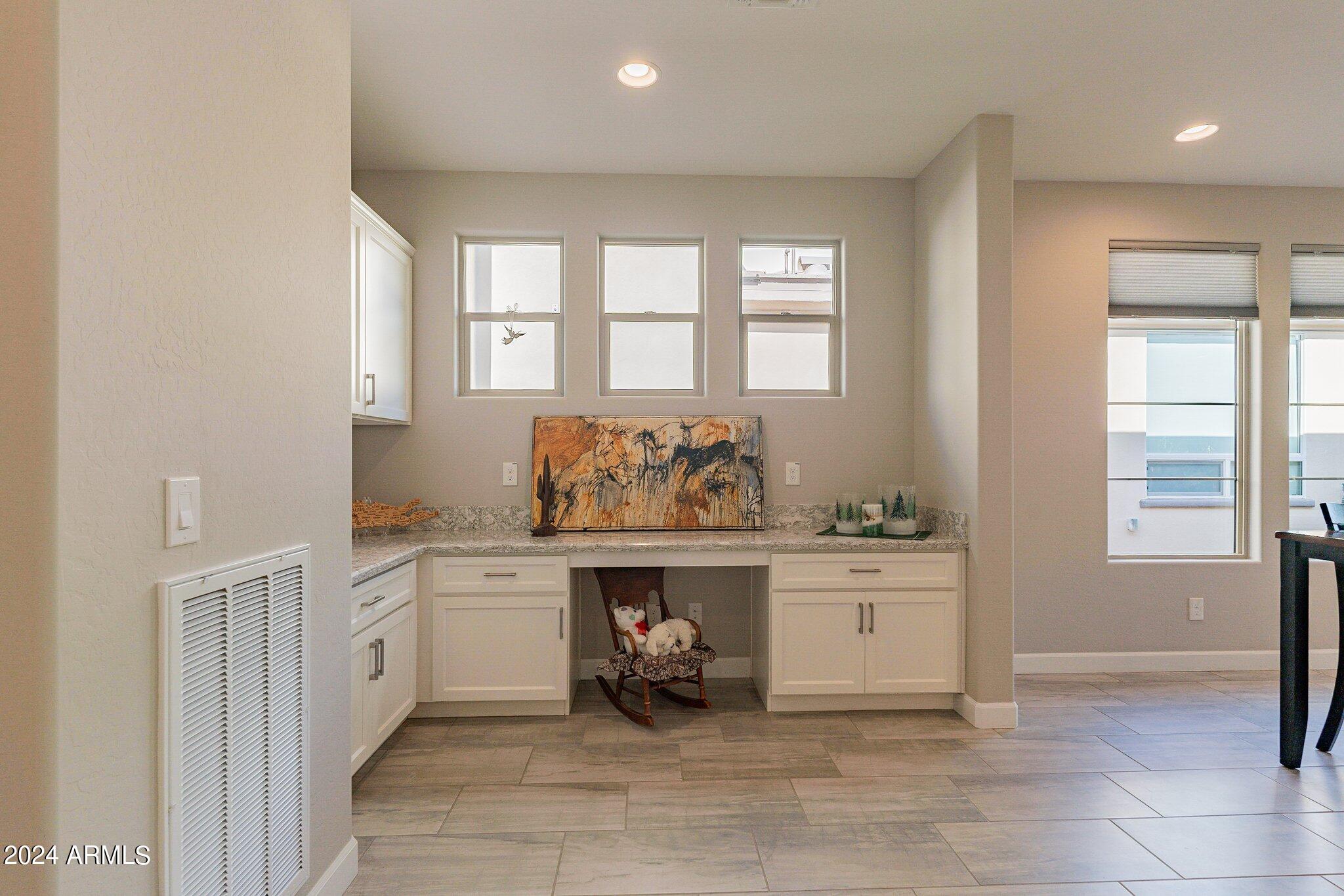 36259 N DESERT TEA Drive