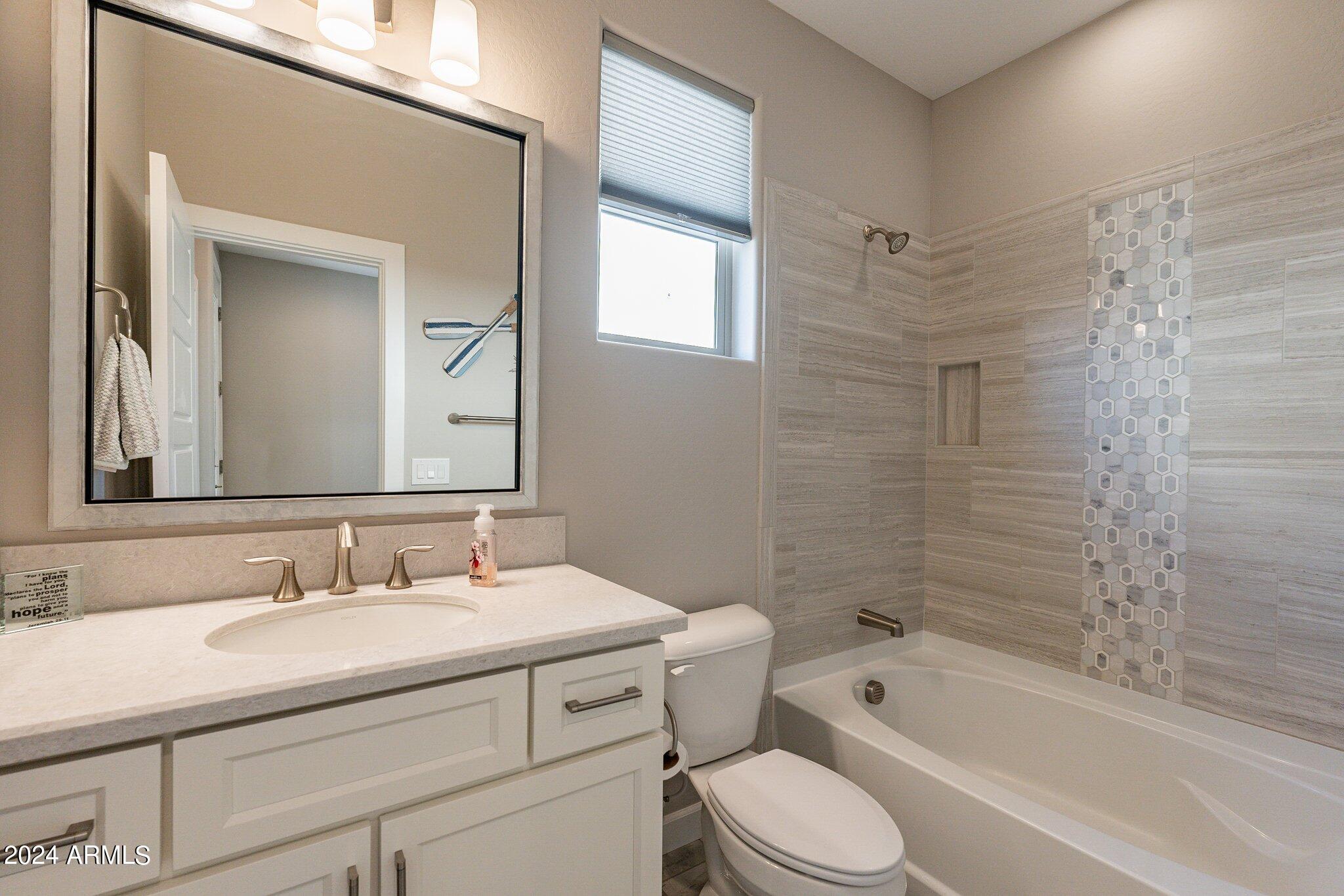 36259 N DESERT TEA Drive