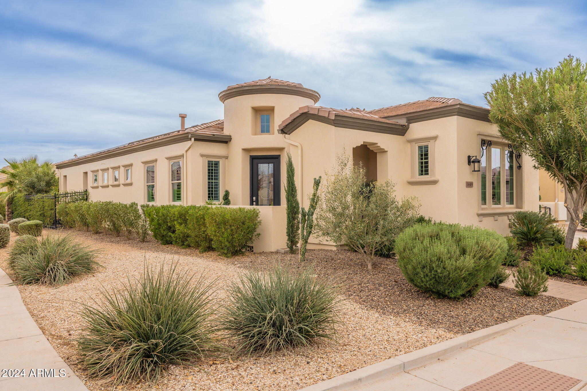 1449 E VERDE Boulevard