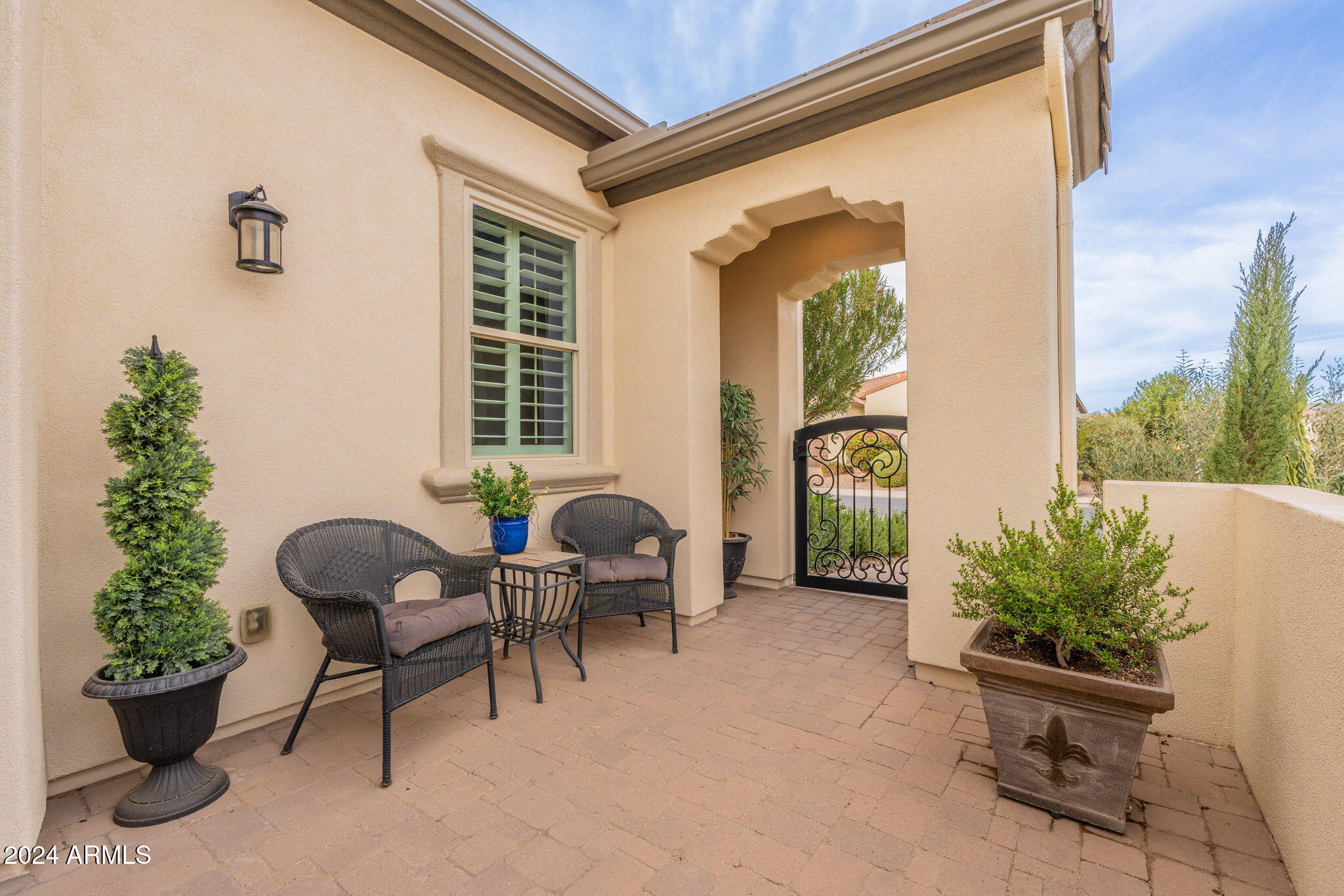 1449 E VERDE Boulevard