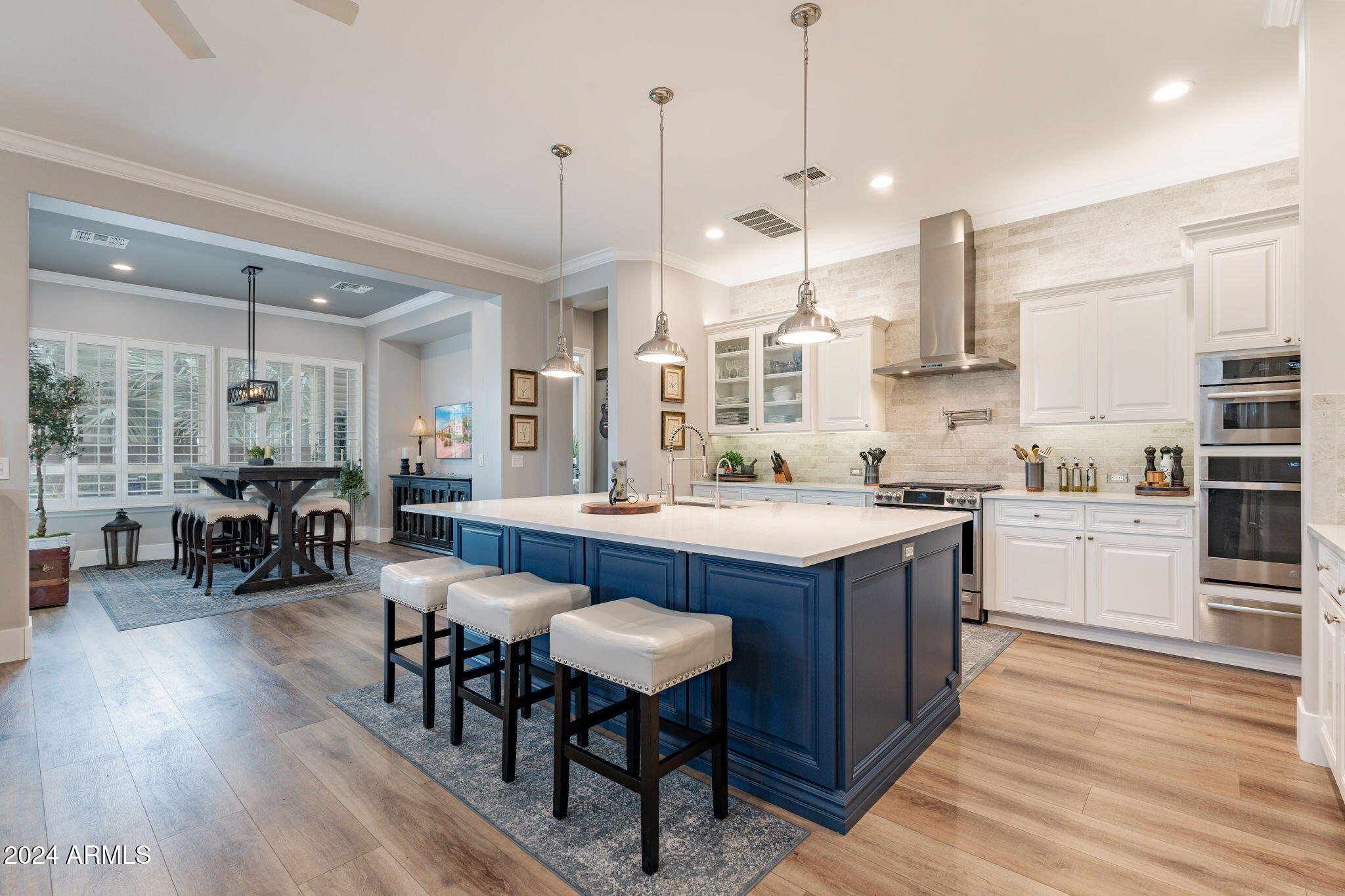 1449 E VERDE Boulevard