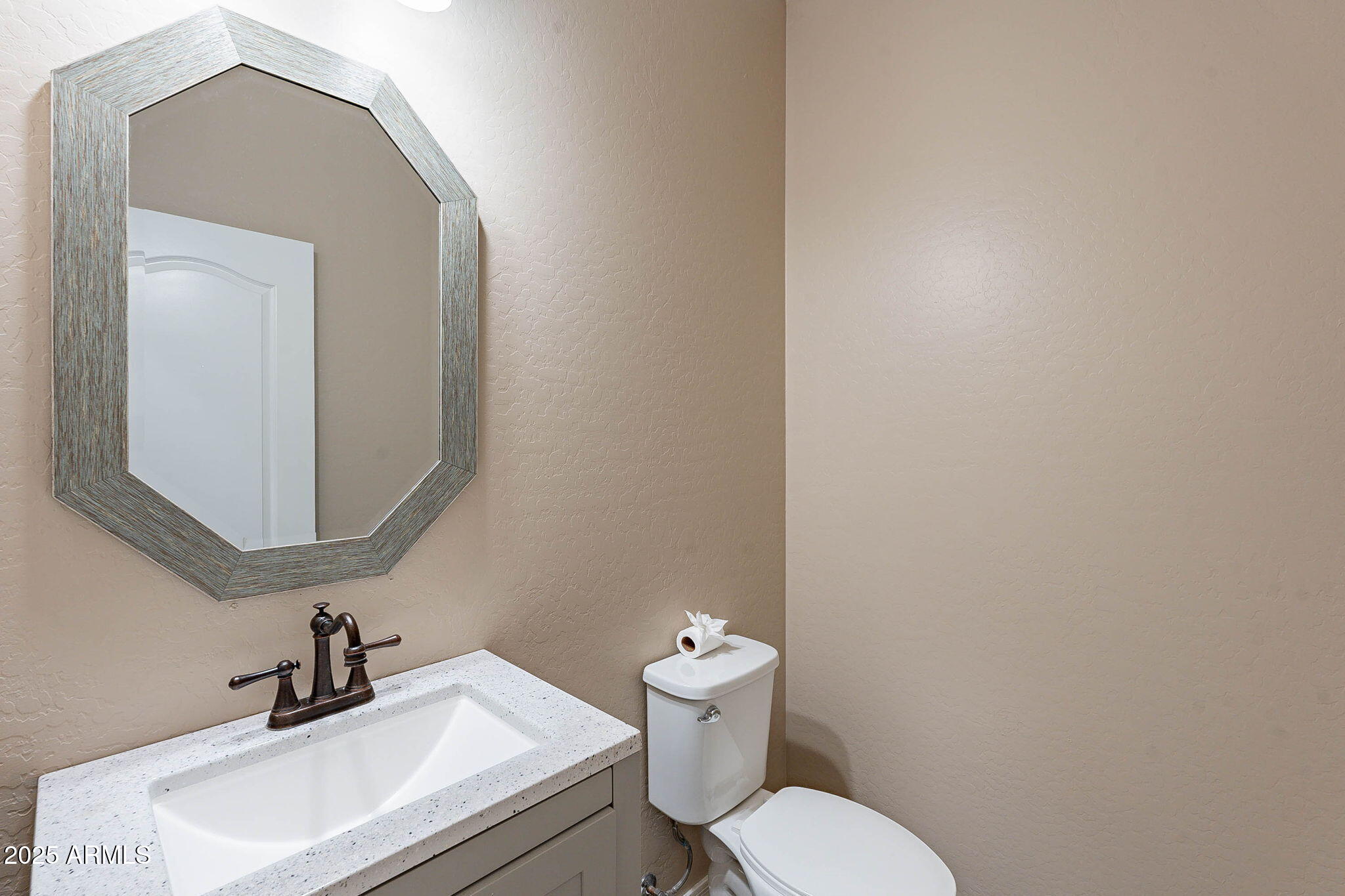 22235 E CHERRYWOOD Drive