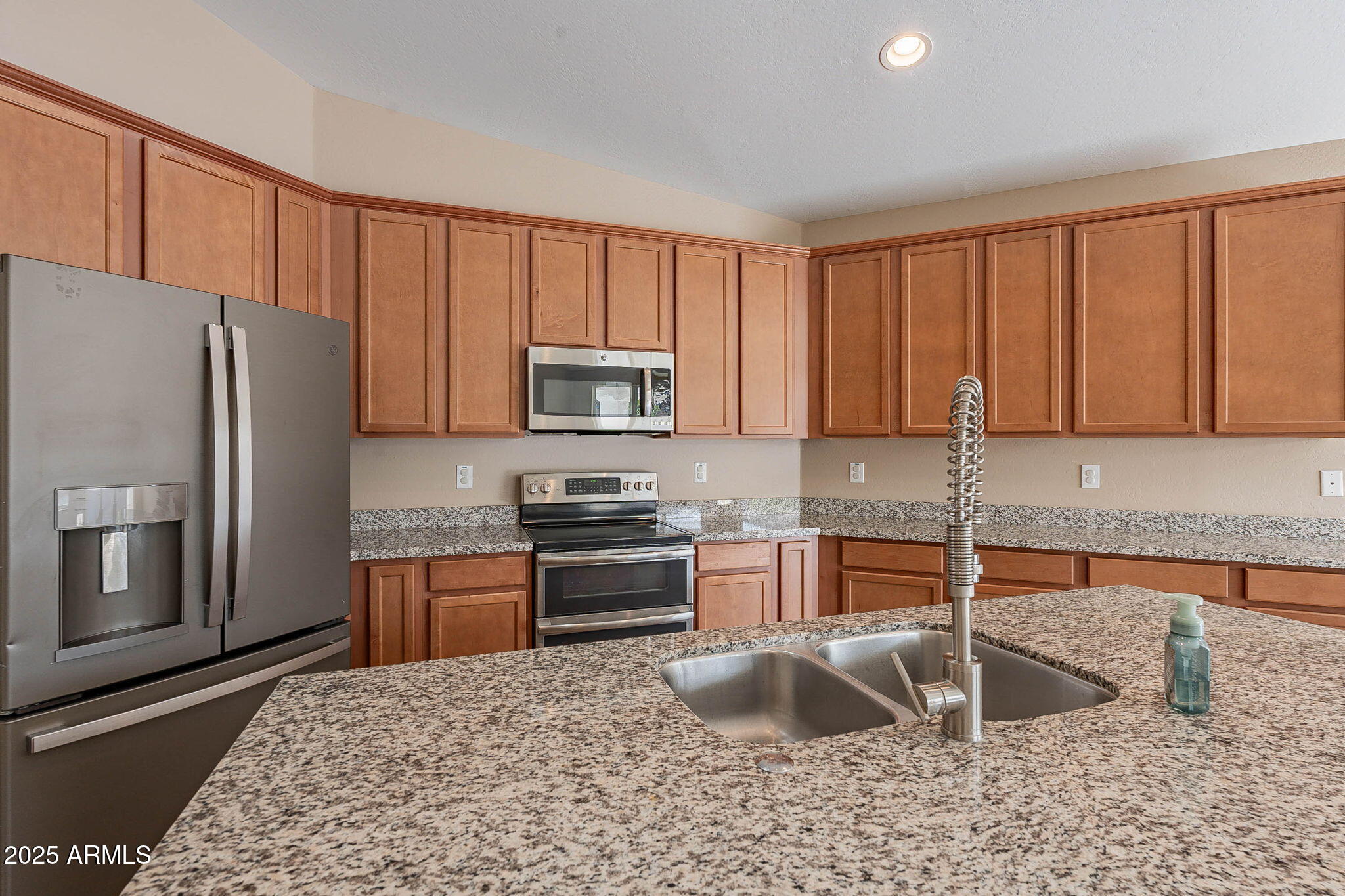 22235 E CHERRYWOOD Drive