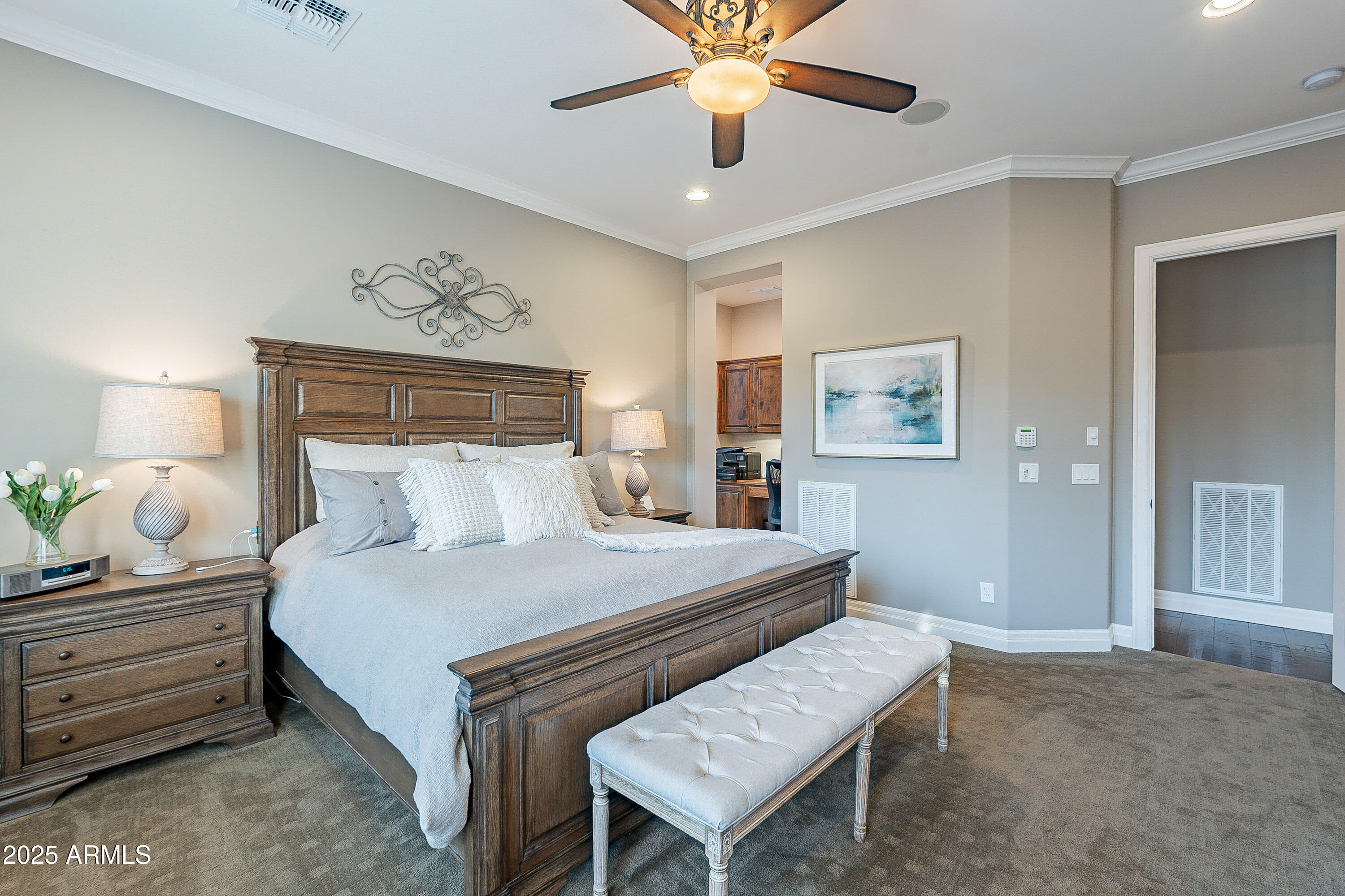 1697 E TANGELO Place