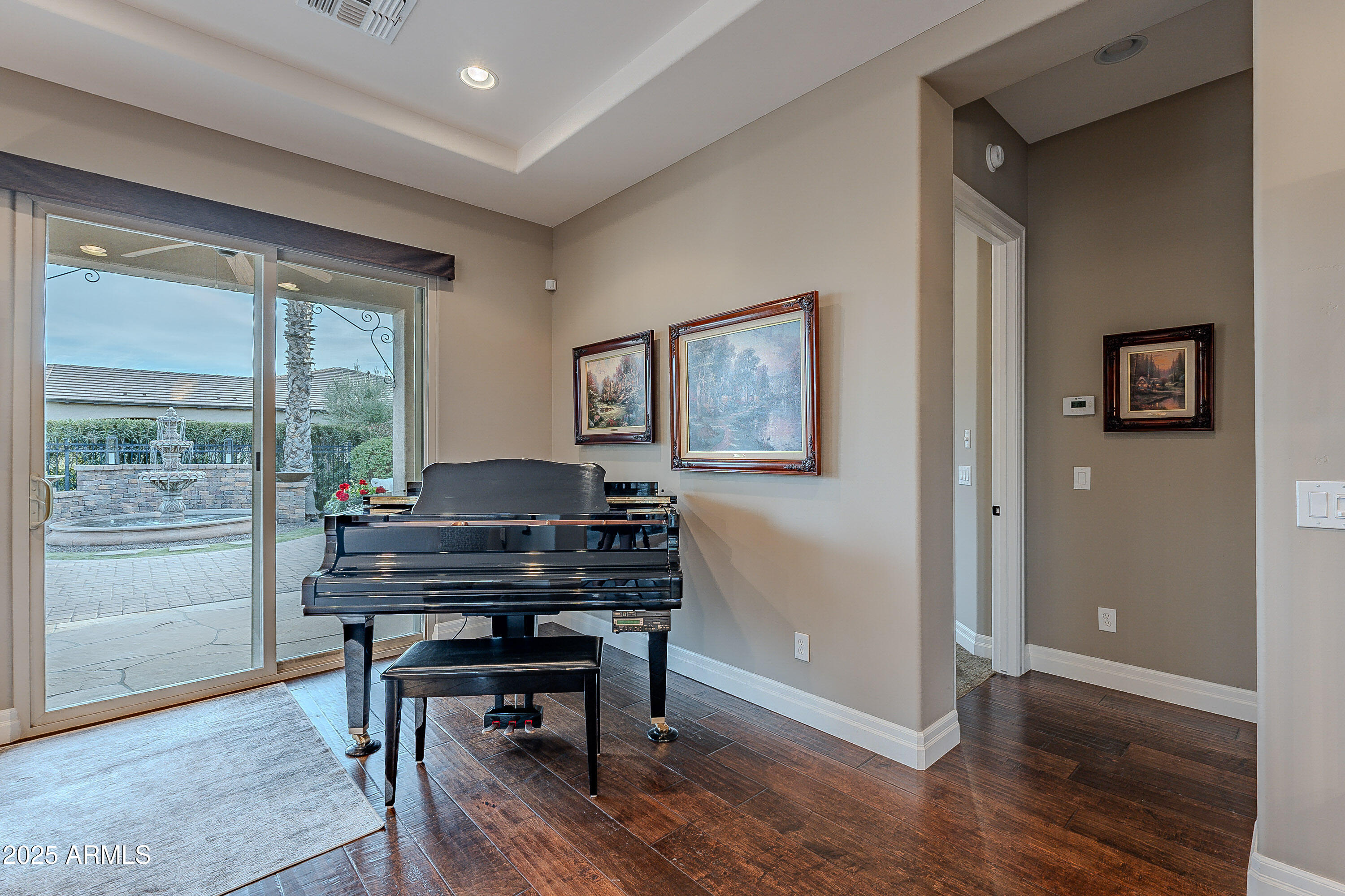 1697 E TANGELO Place