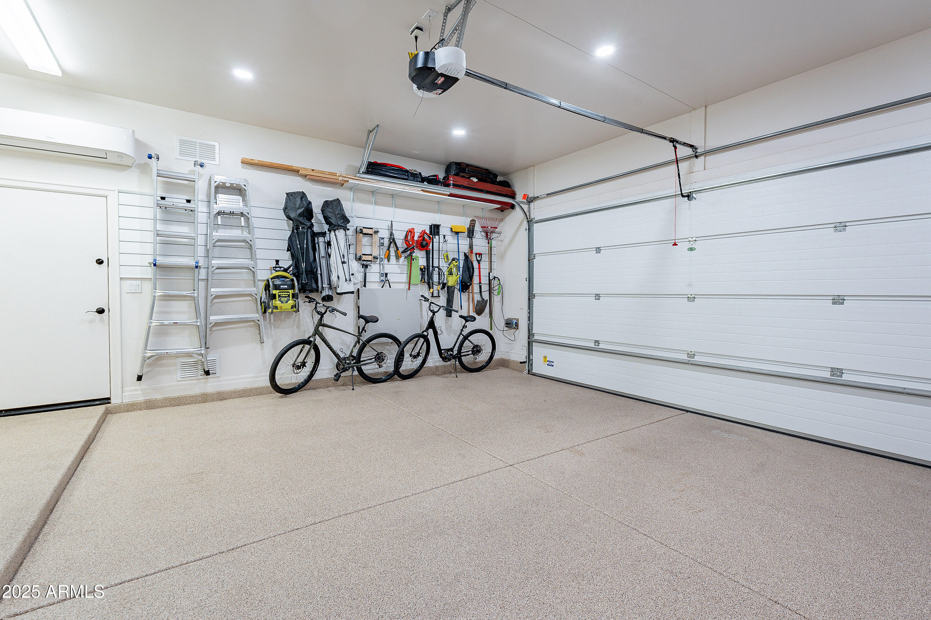 1697 E TANGELO Place