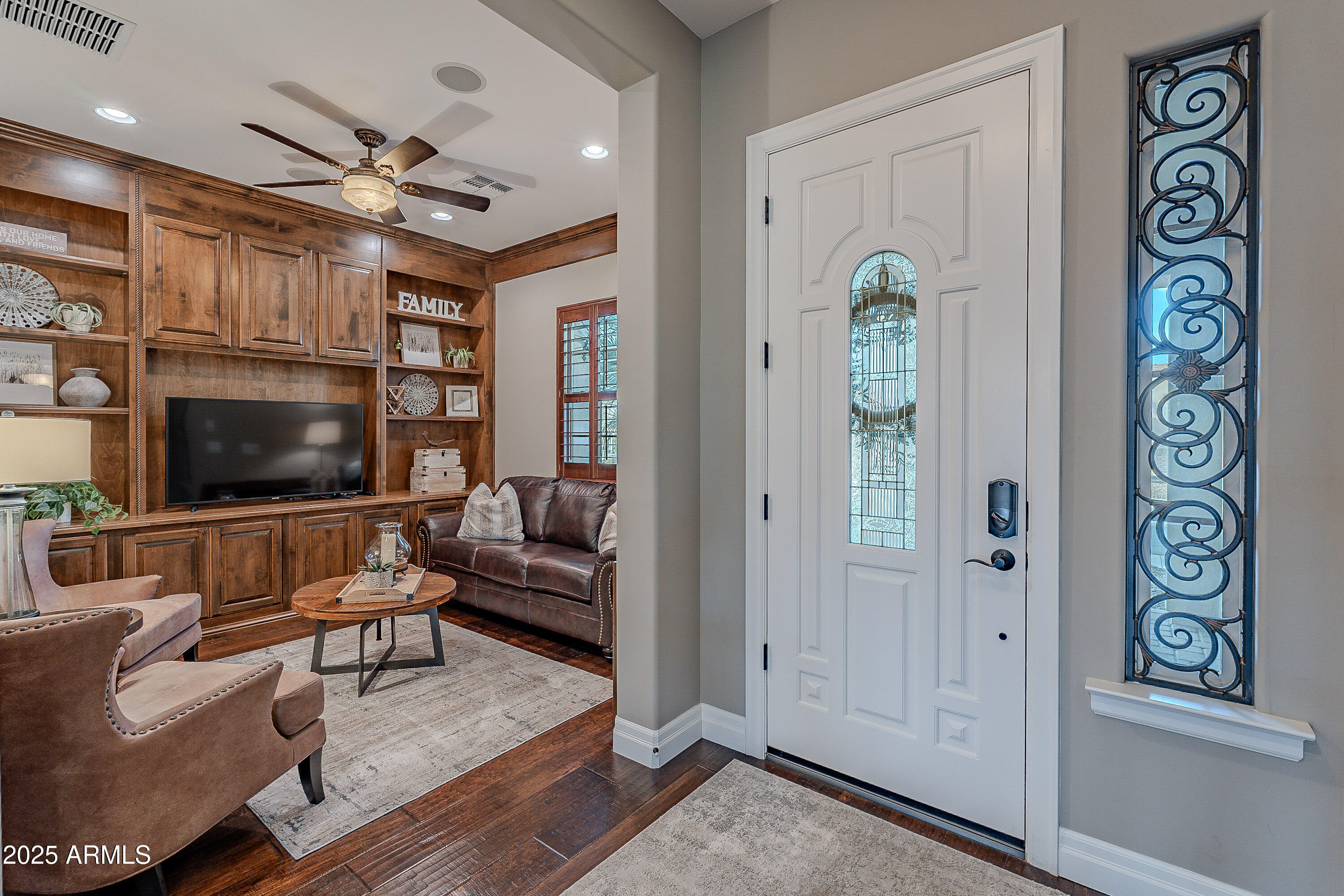 1697 E TANGELO Place