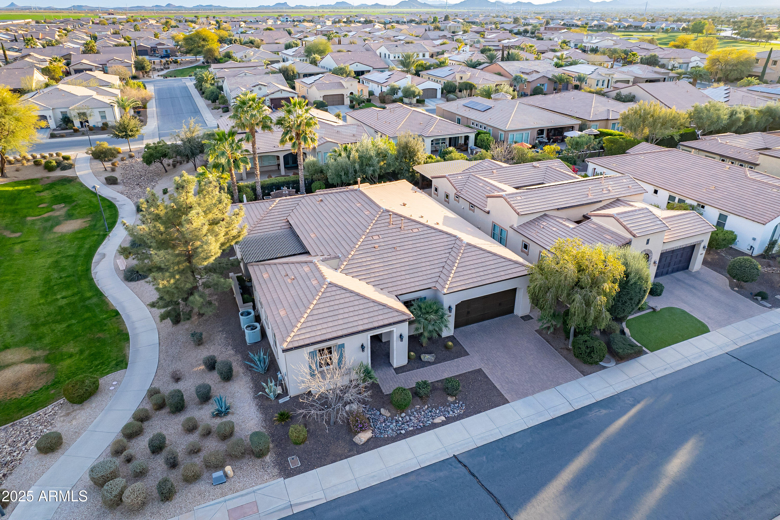 1697 E TANGELO Place