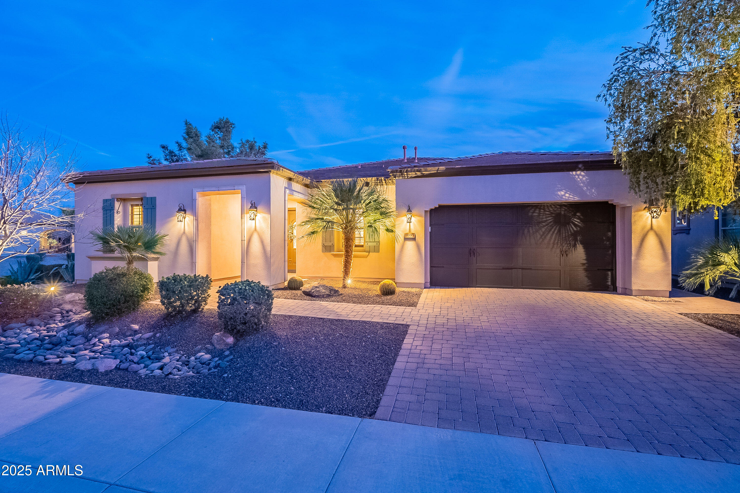 1697 E TANGELO Place