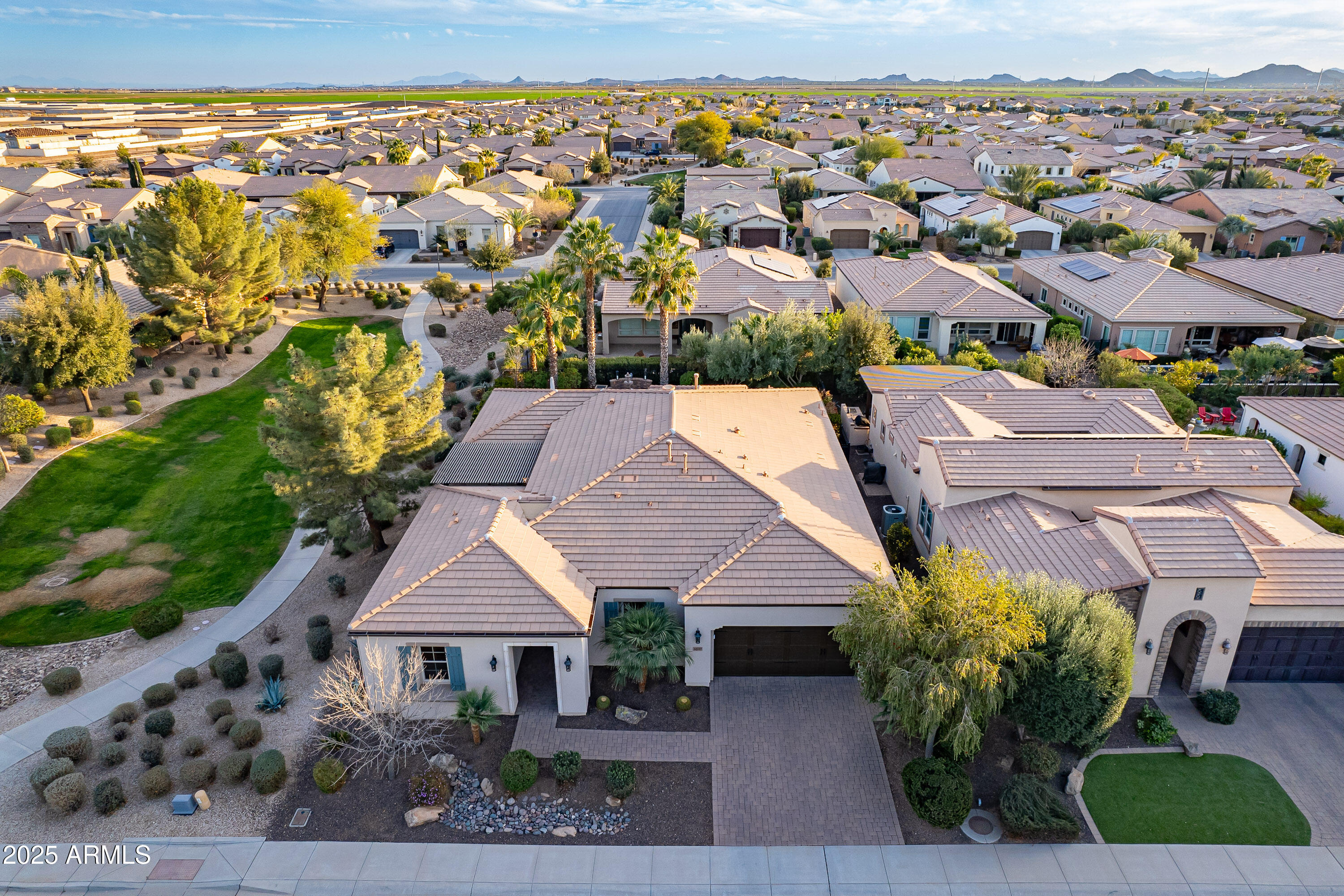 1697 E TANGELO Place