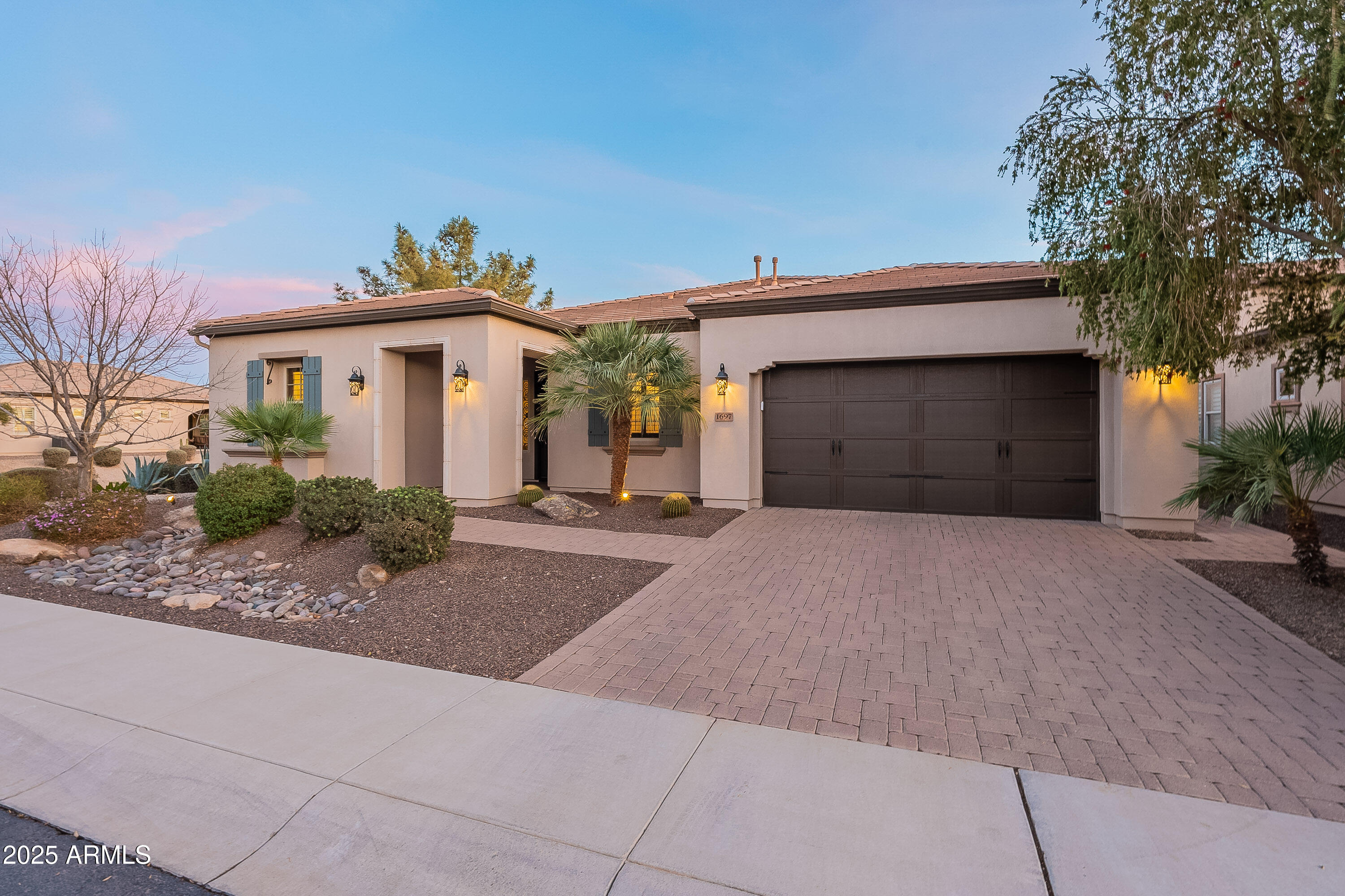 1697 E TANGELO Place