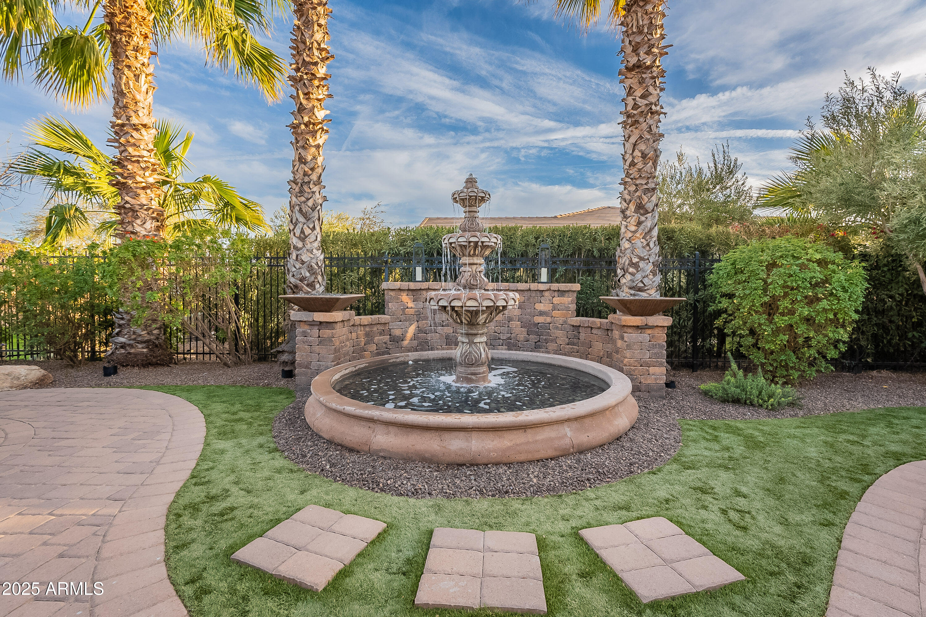 1697 E TANGELO Place