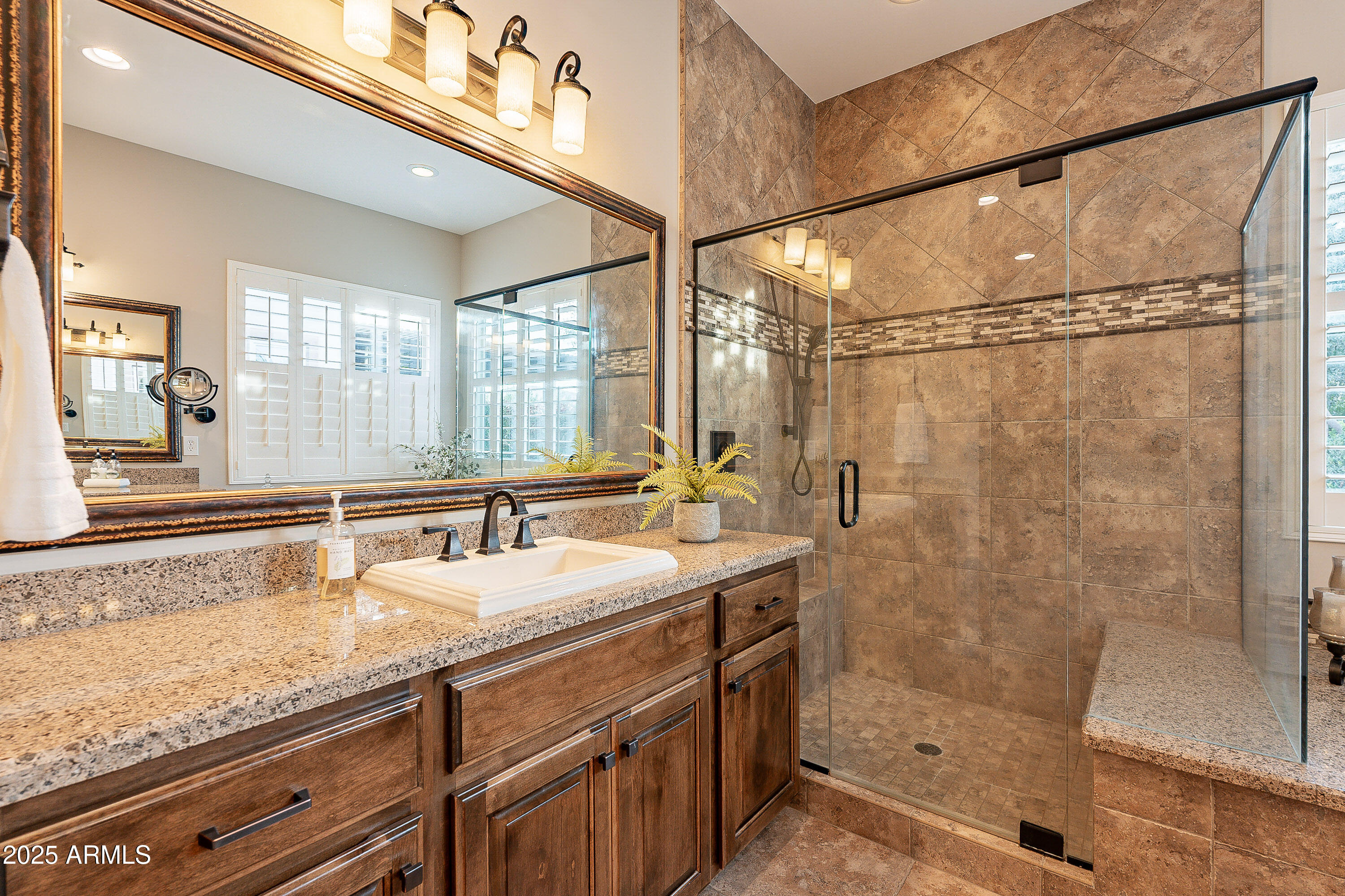 1697 E TANGELO Place