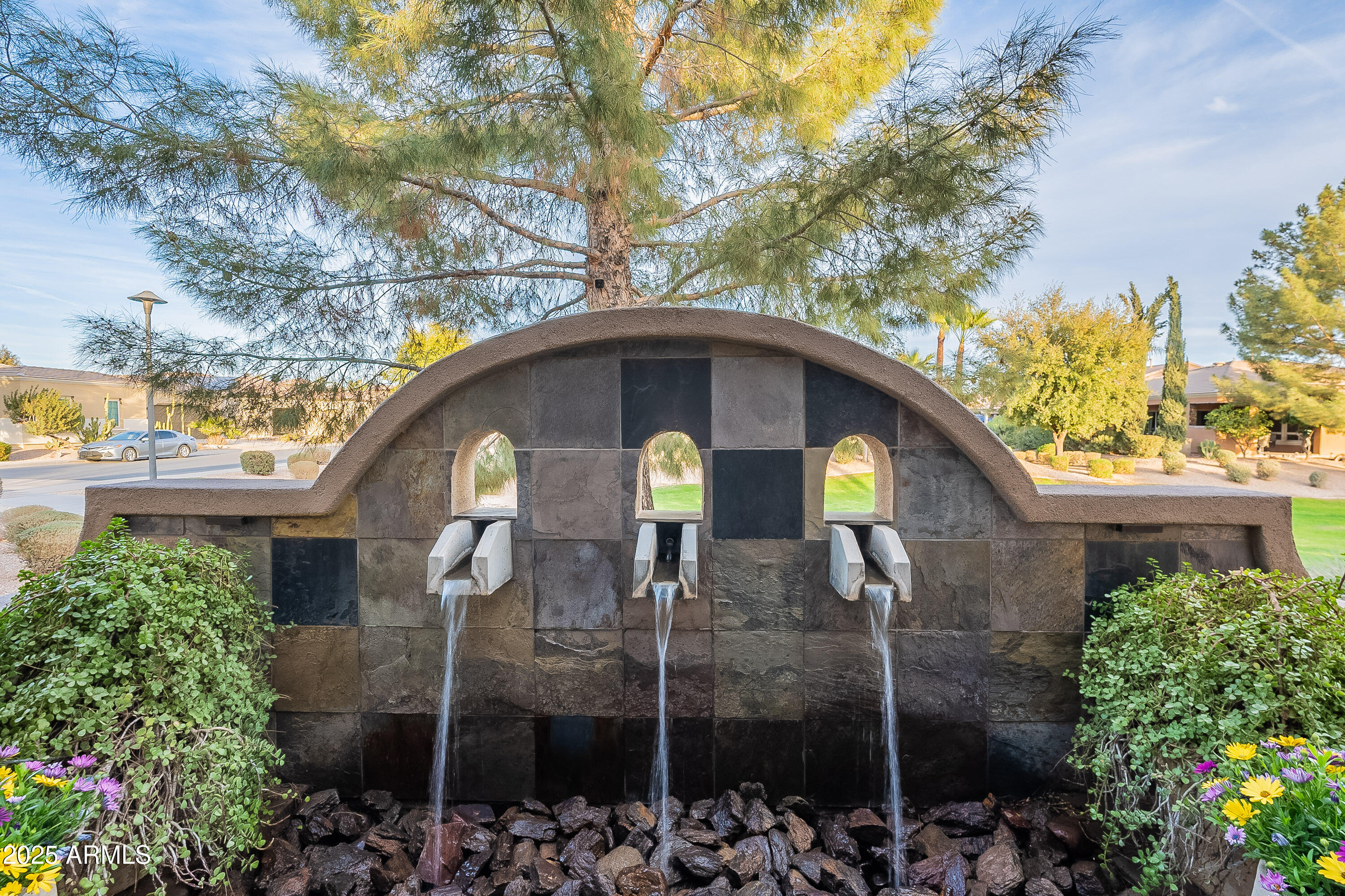 1697 E TANGELO Place