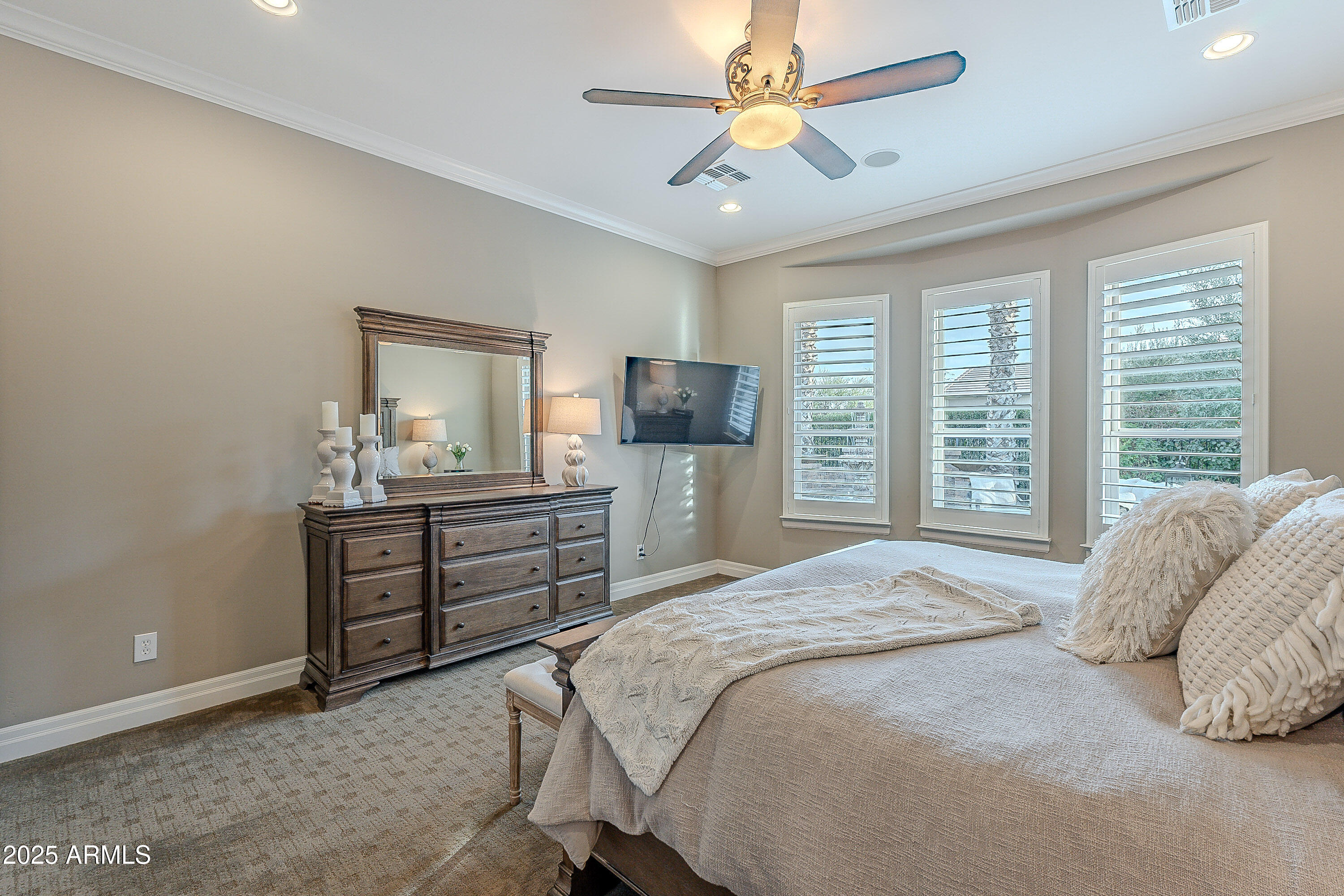 1697 E TANGELO Place