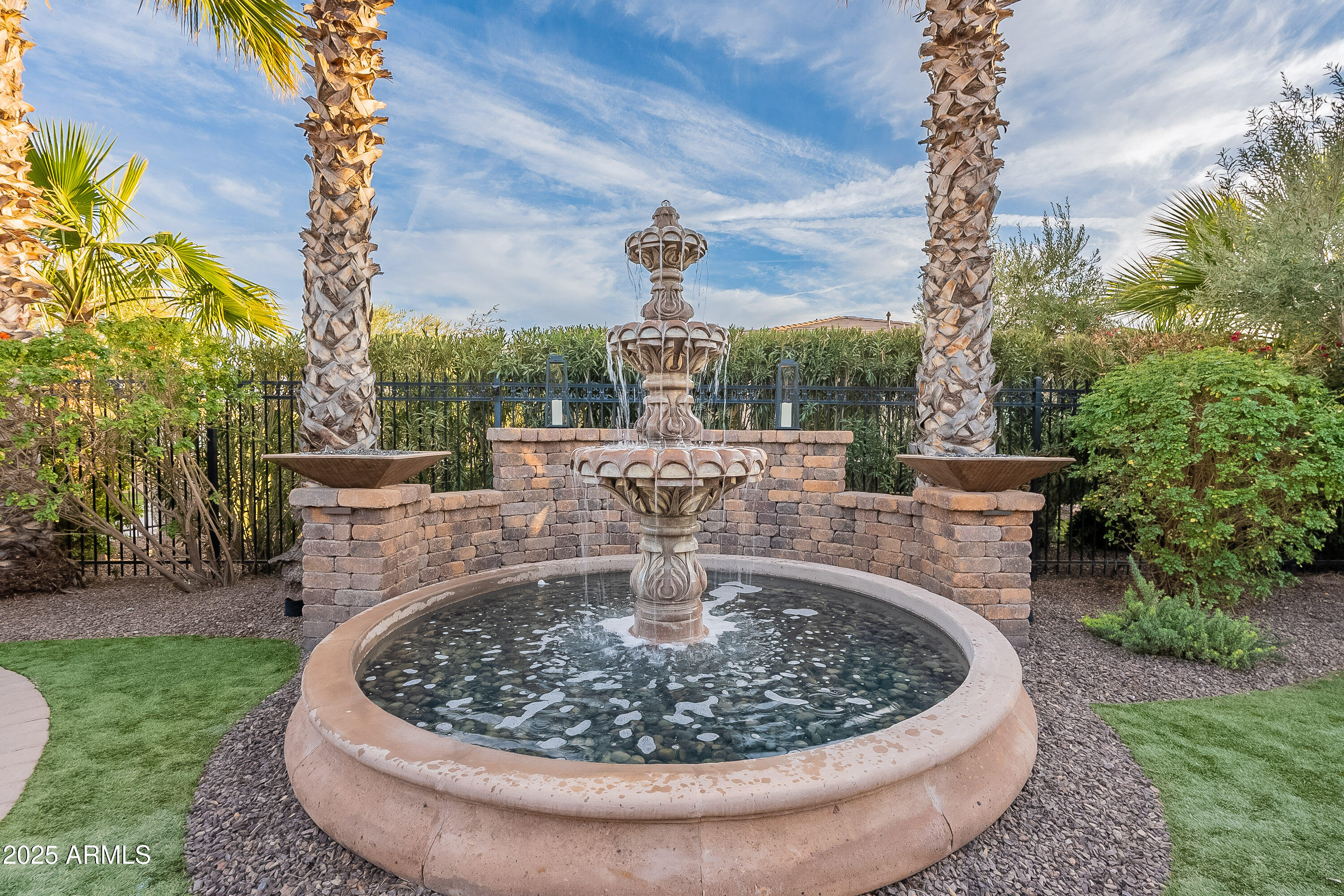 1697 E TANGELO Place