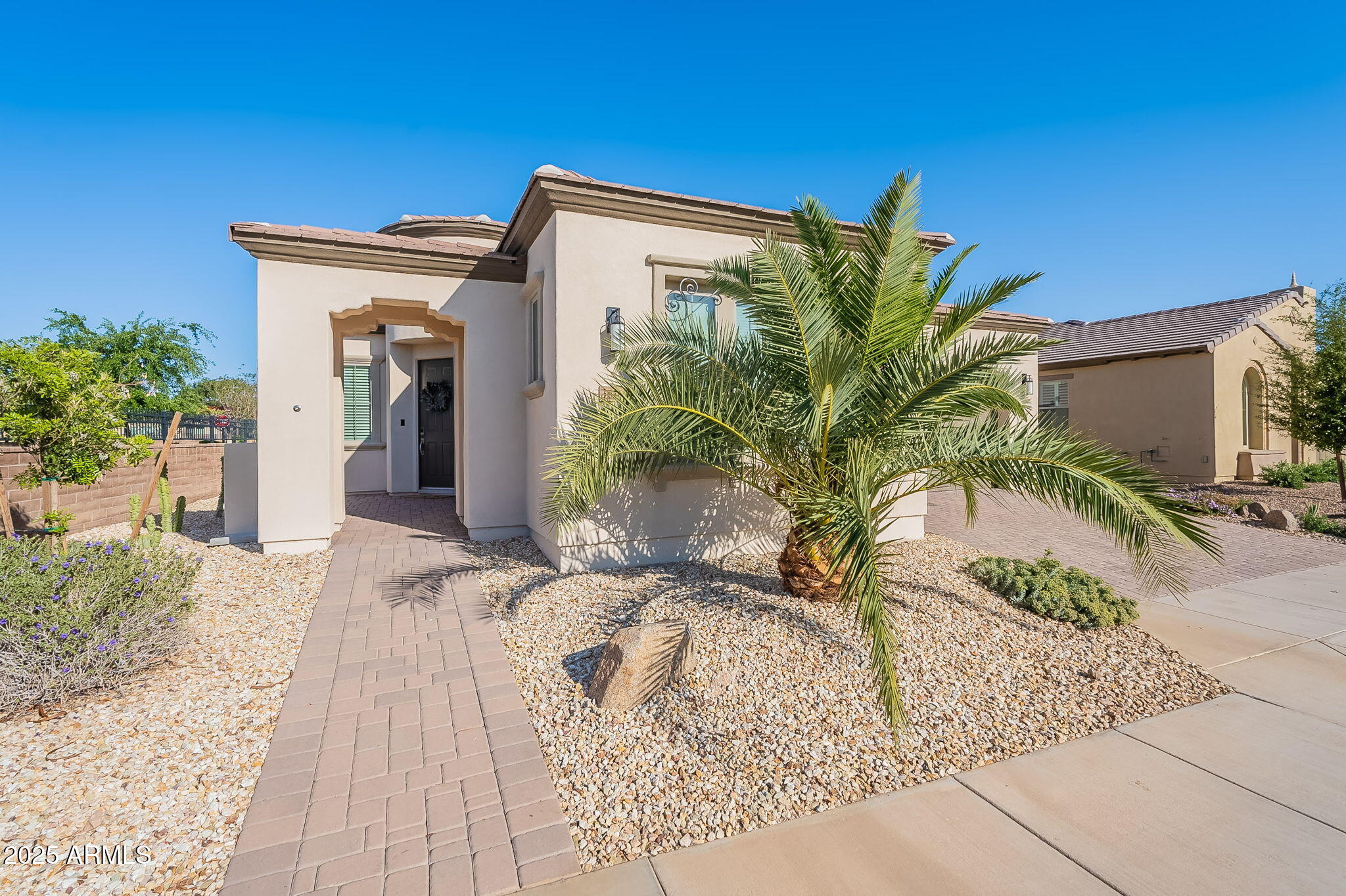 36169 N SERRANO Avenue