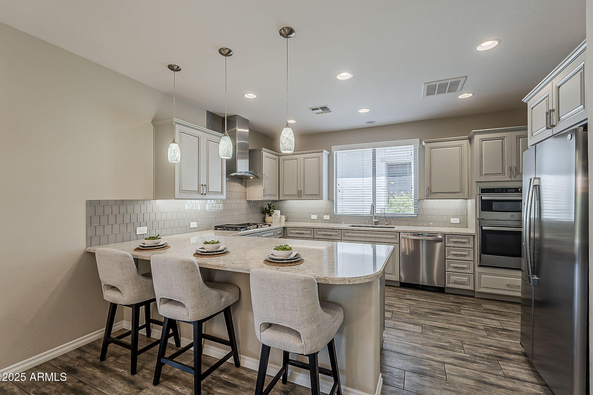 280 E WATERMELON Lane