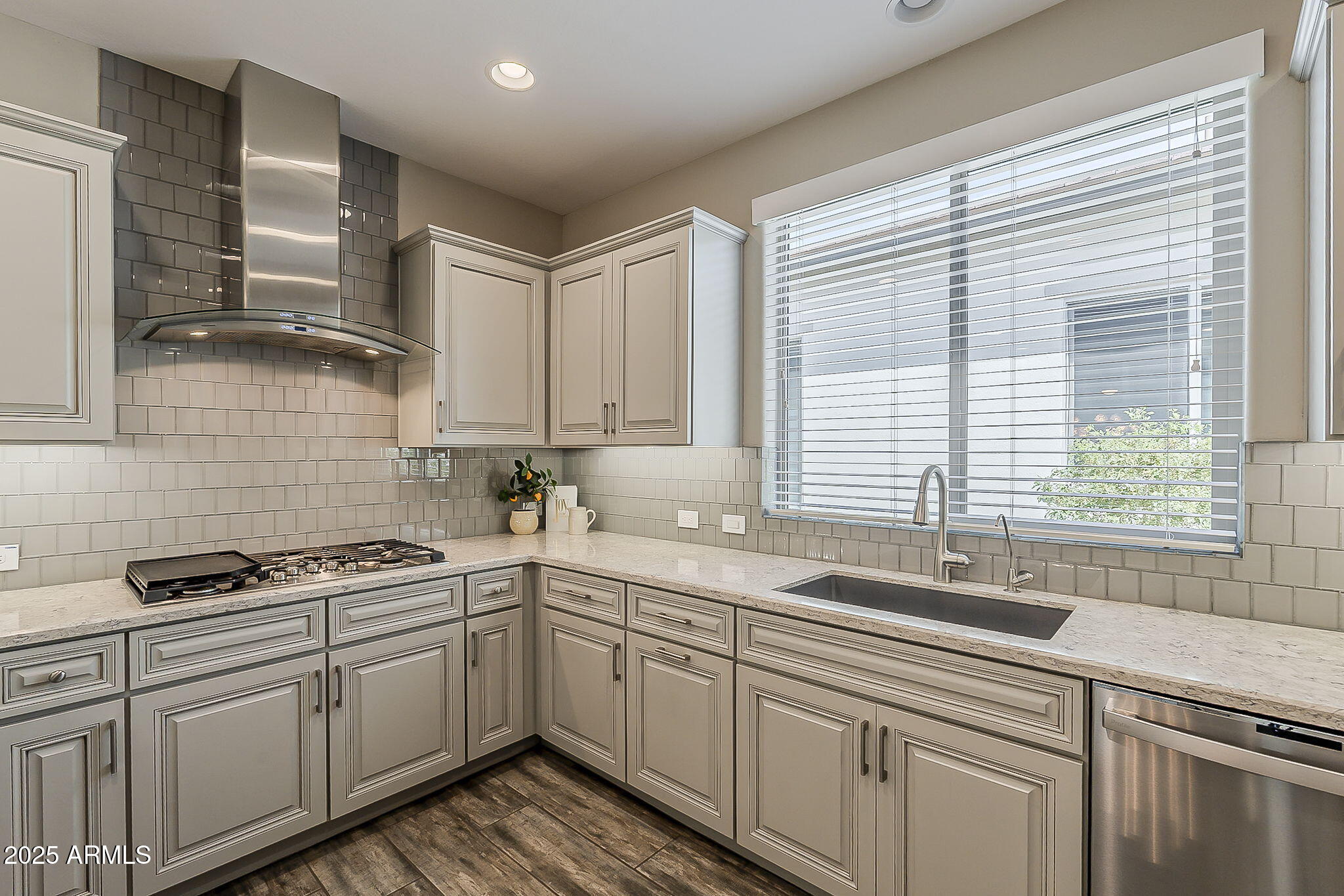 280 E WATERMELON Lane