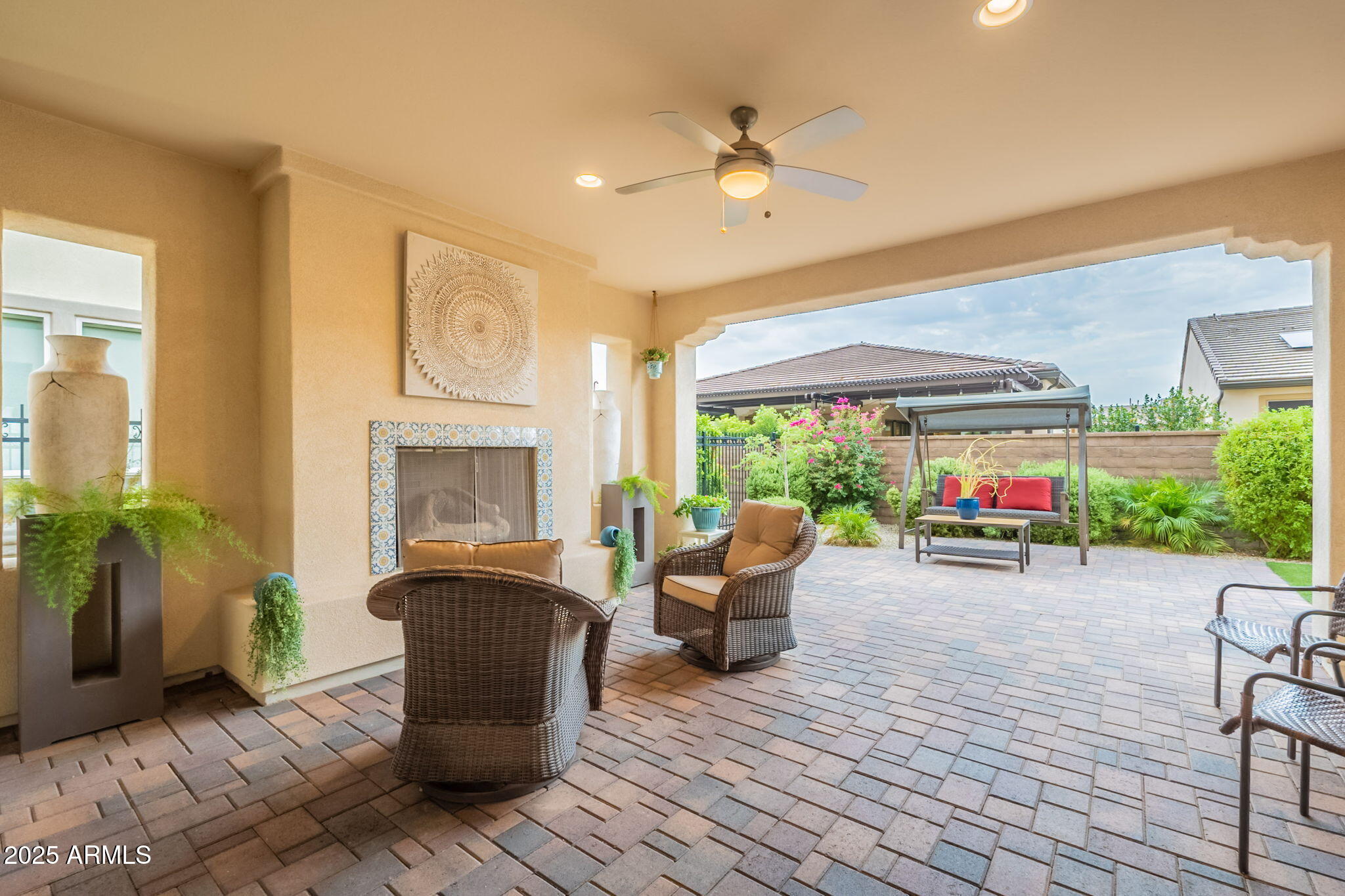 280 E WATERMELON Lane