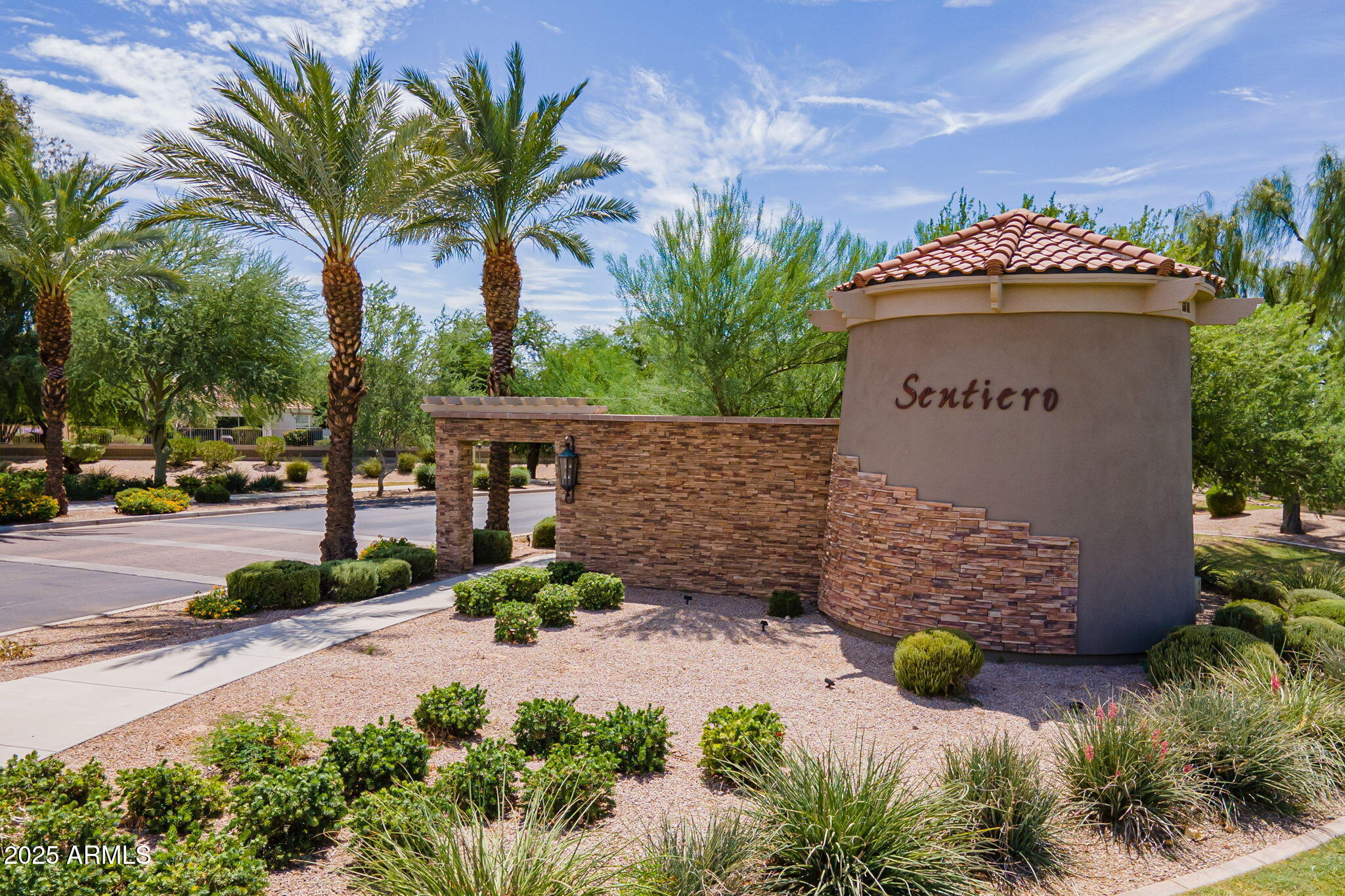 22212 E SENTIERO Drive