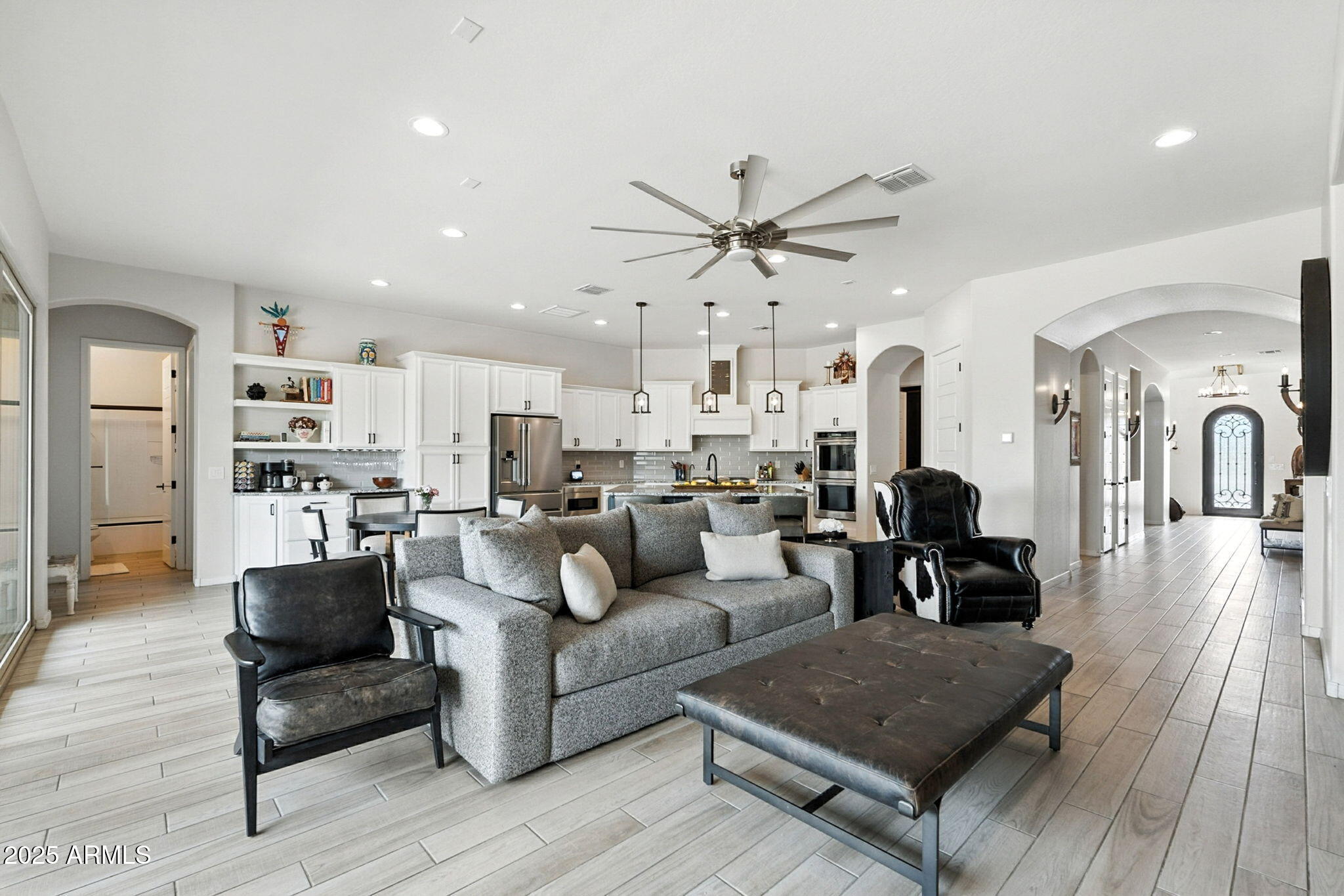 22212 E SENTIERO Drive