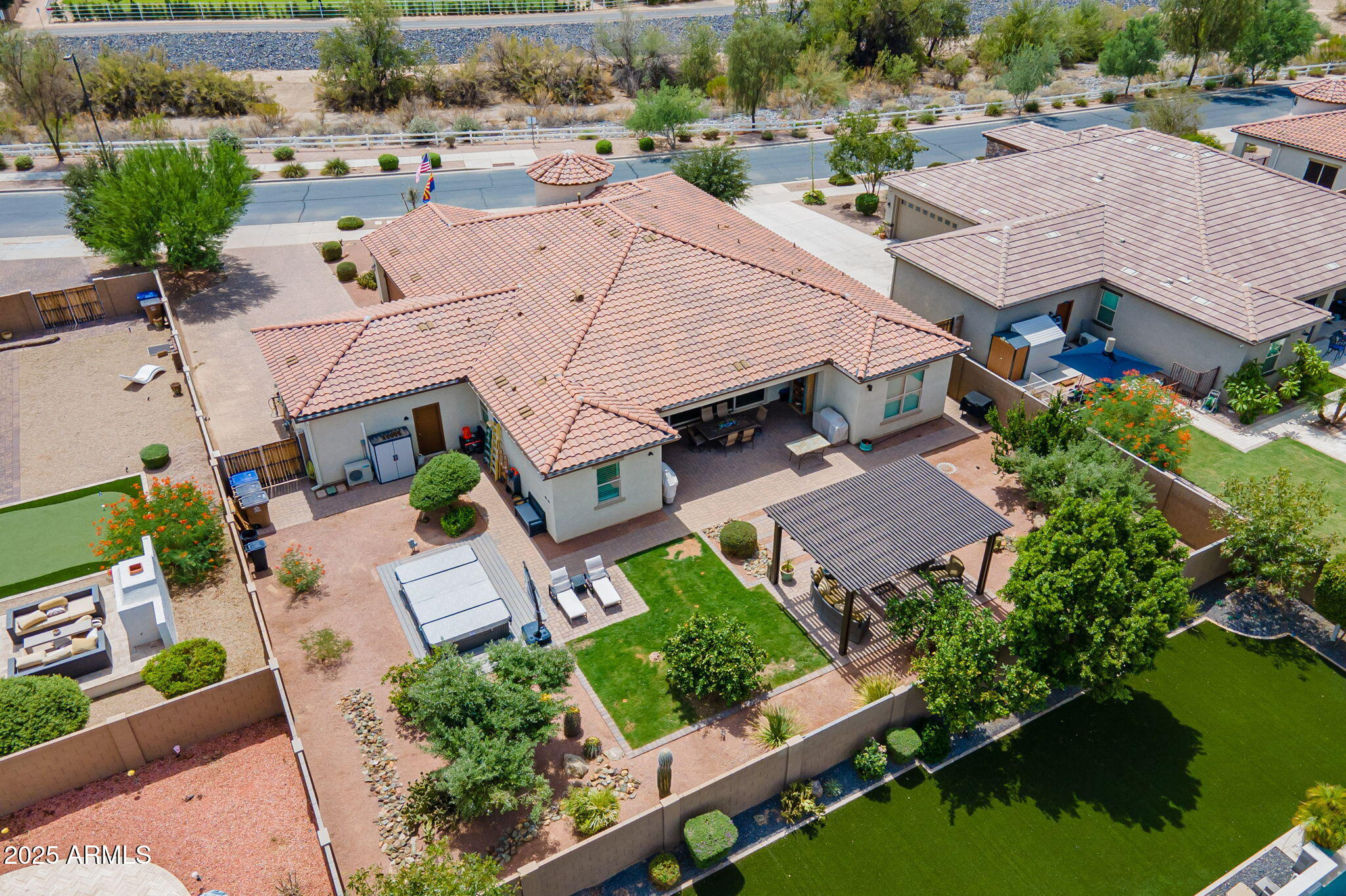 22212 E SENTIERO Drive