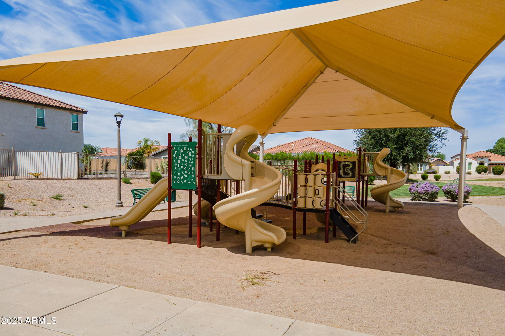 22212 E SENTIERO Drive