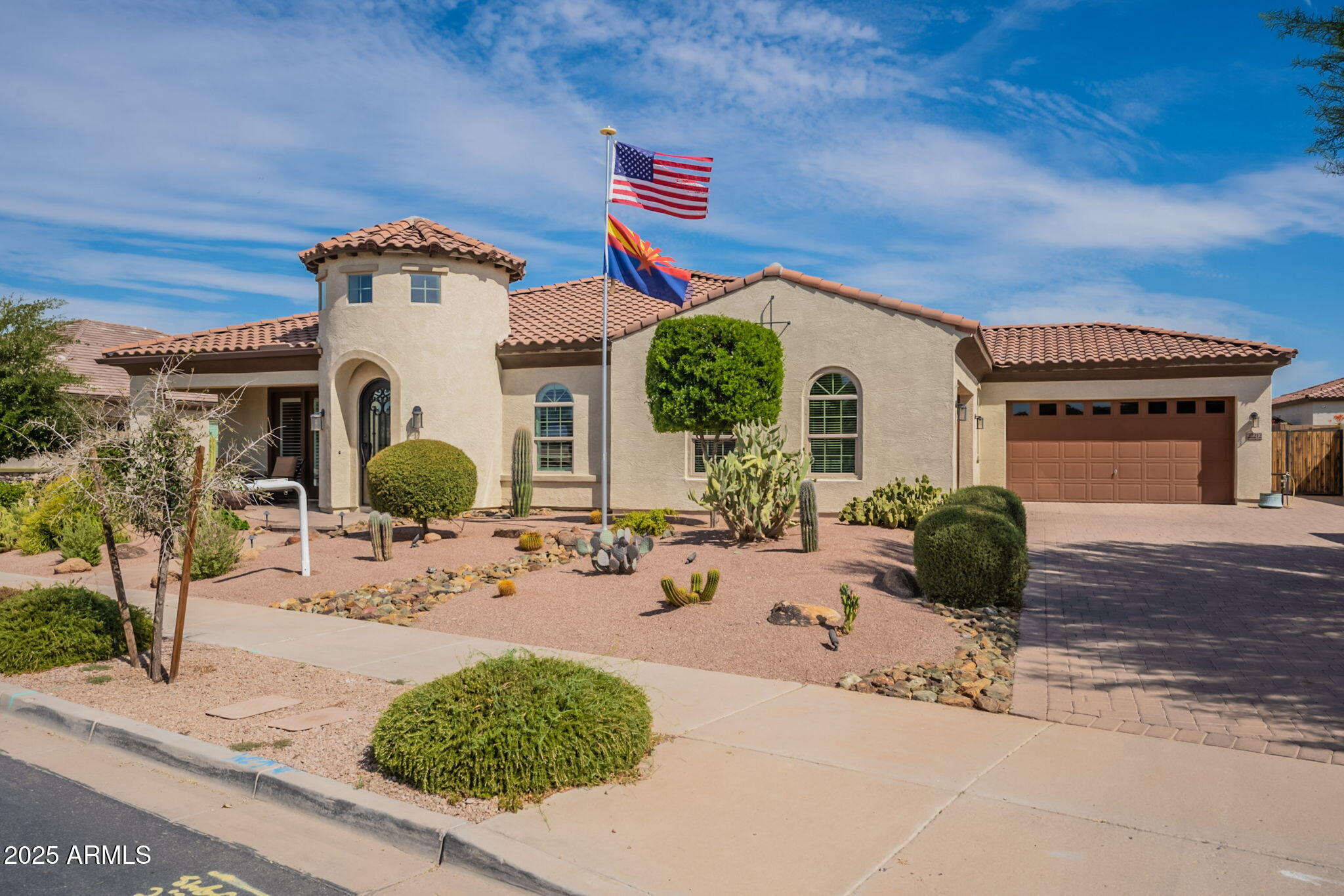 22212 E SENTIERO Drive