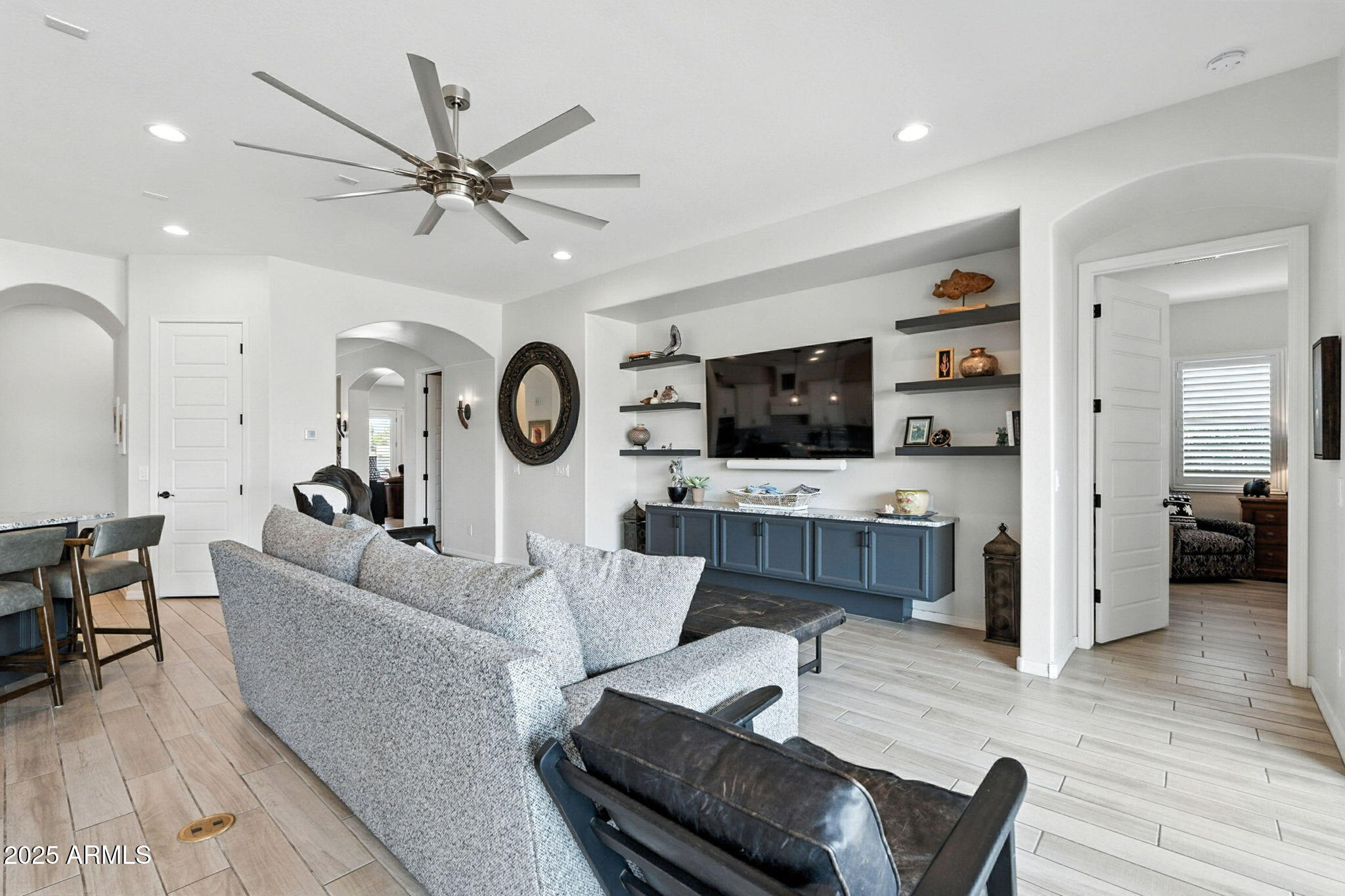 22212 E SENTIERO Drive
