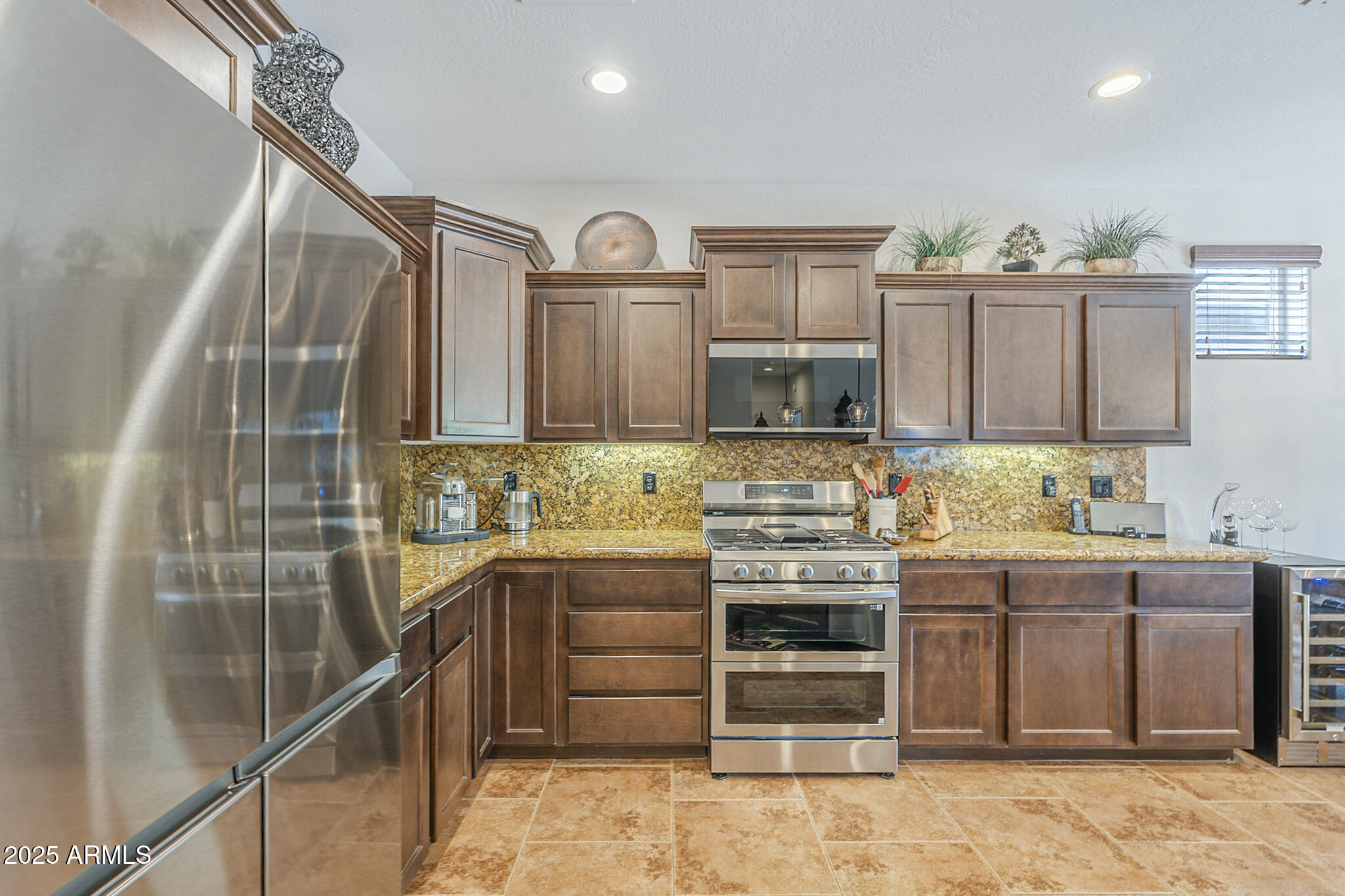 1563 E ARTEMIS Trail