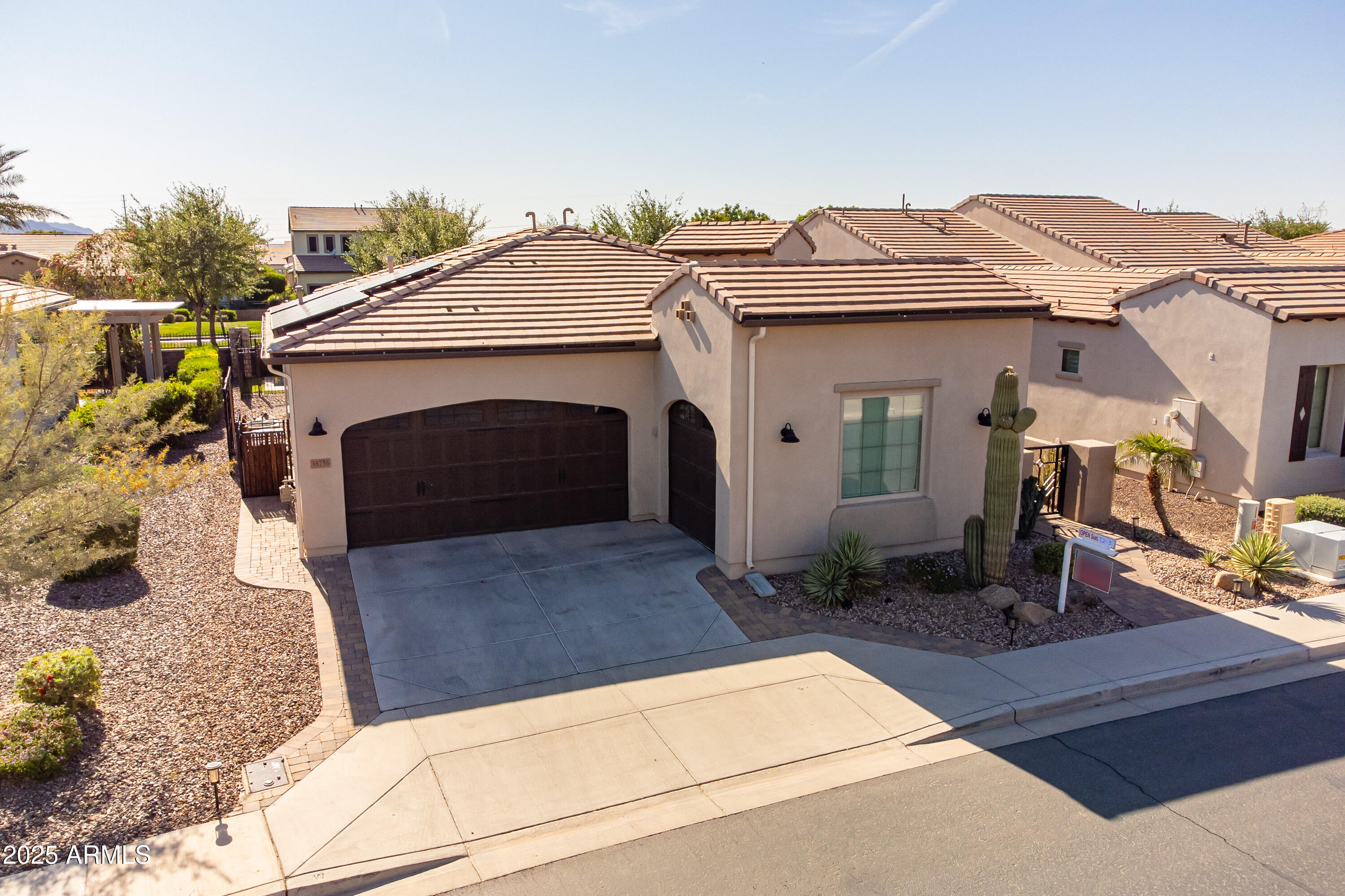 35756 N CLEMENTINE Trail