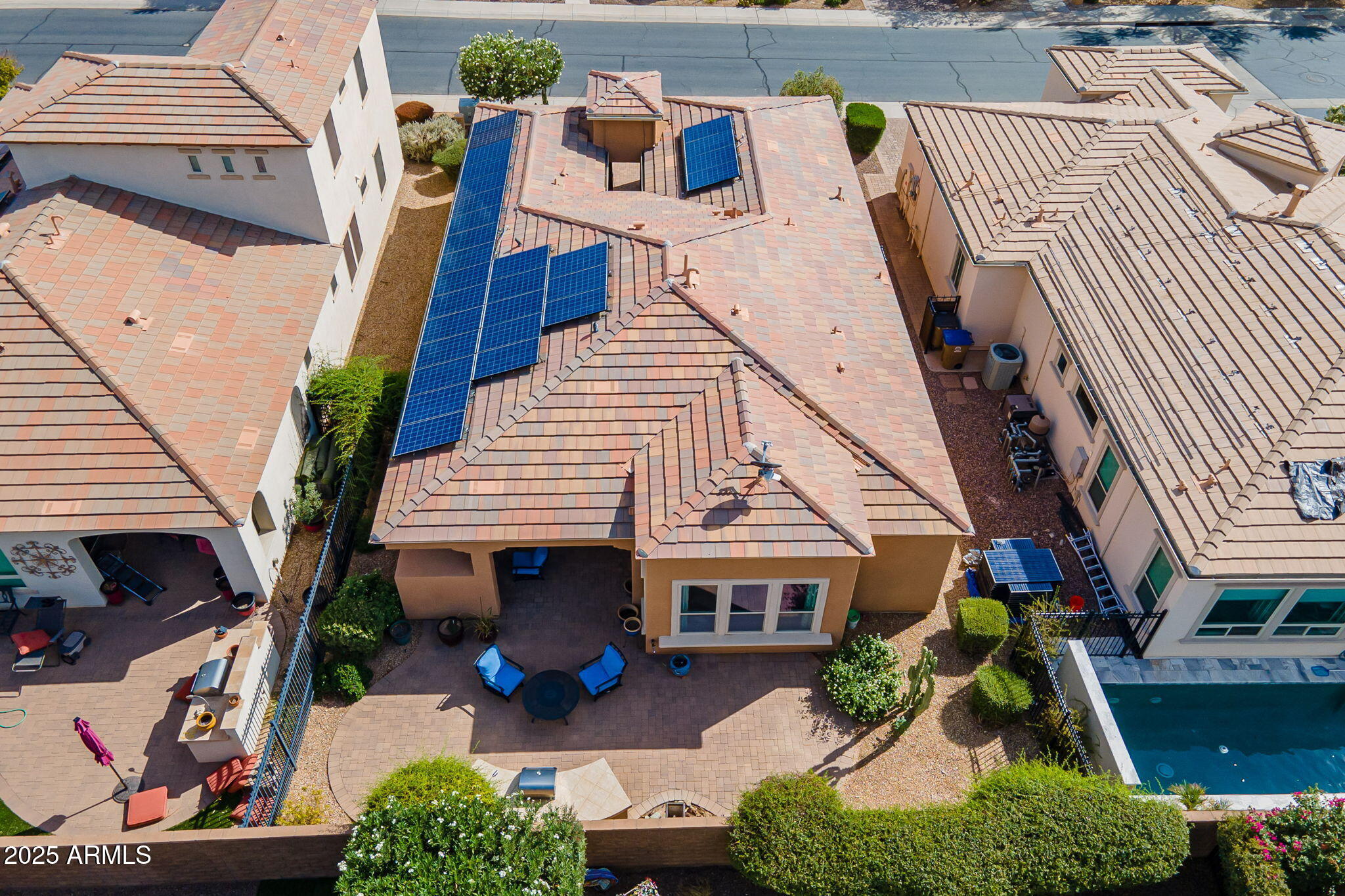 1518 E COPPER Hollow