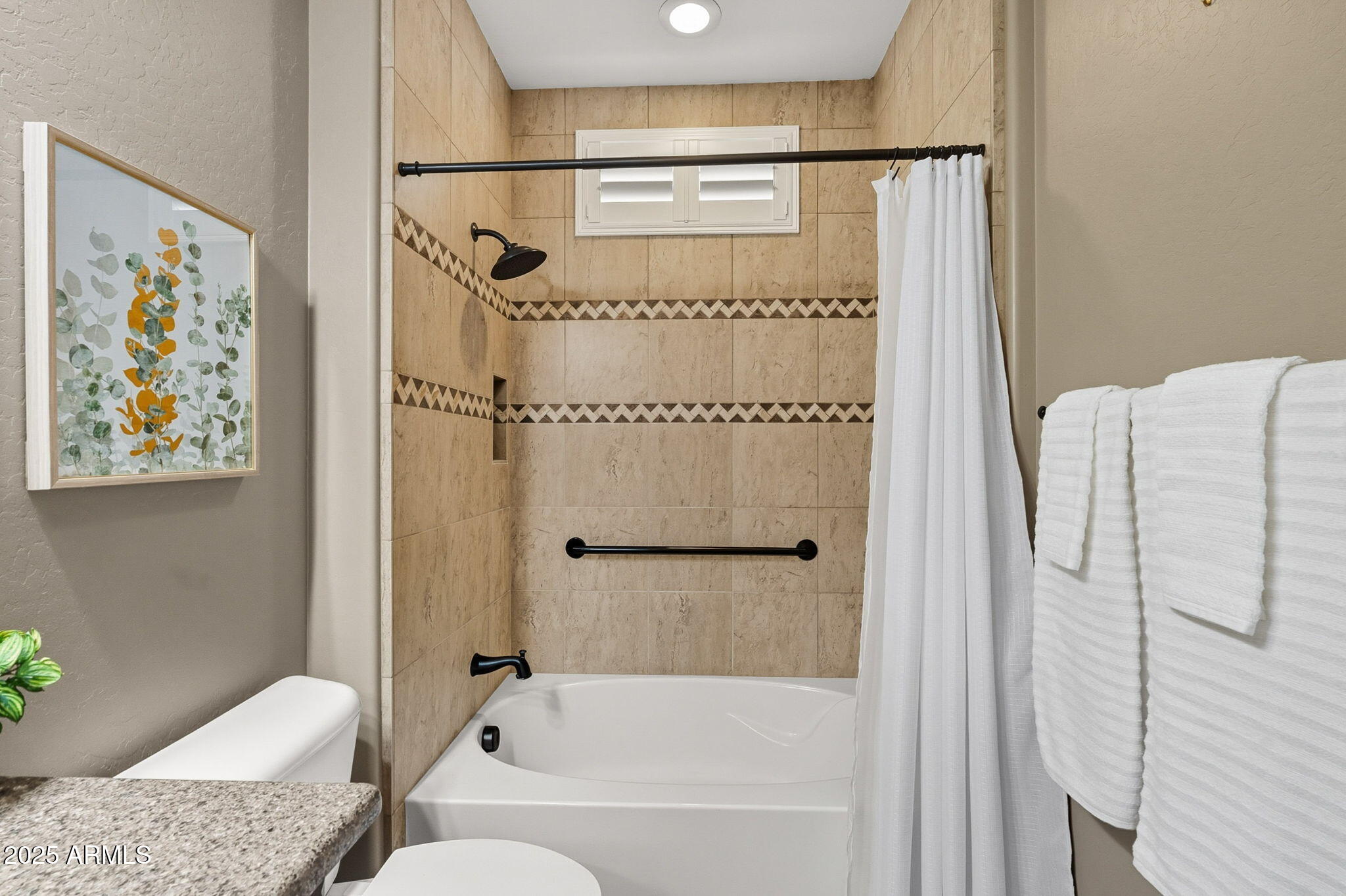 1518 E COPPER Hollow