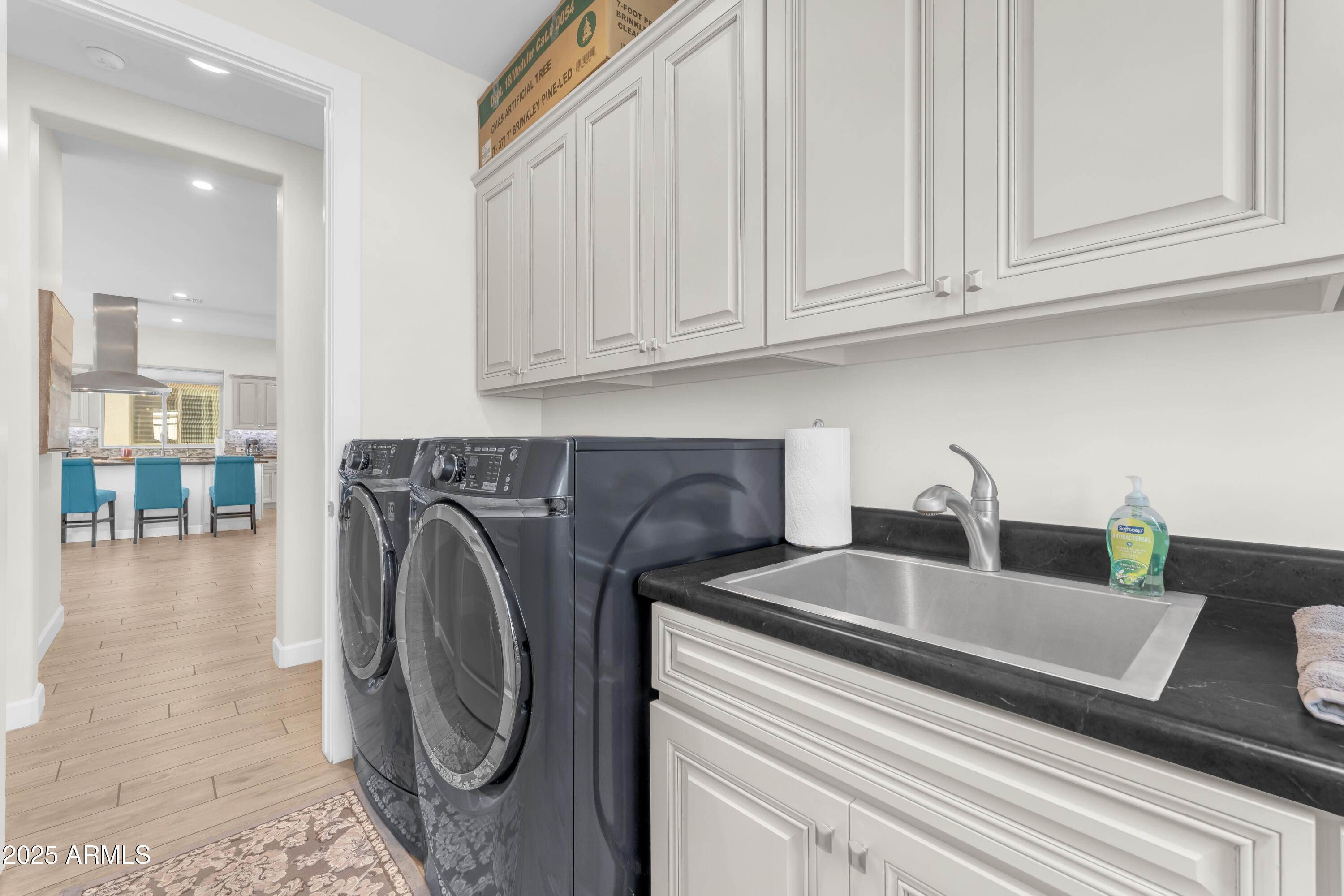 201 E LEMON Lane, Queen Creek