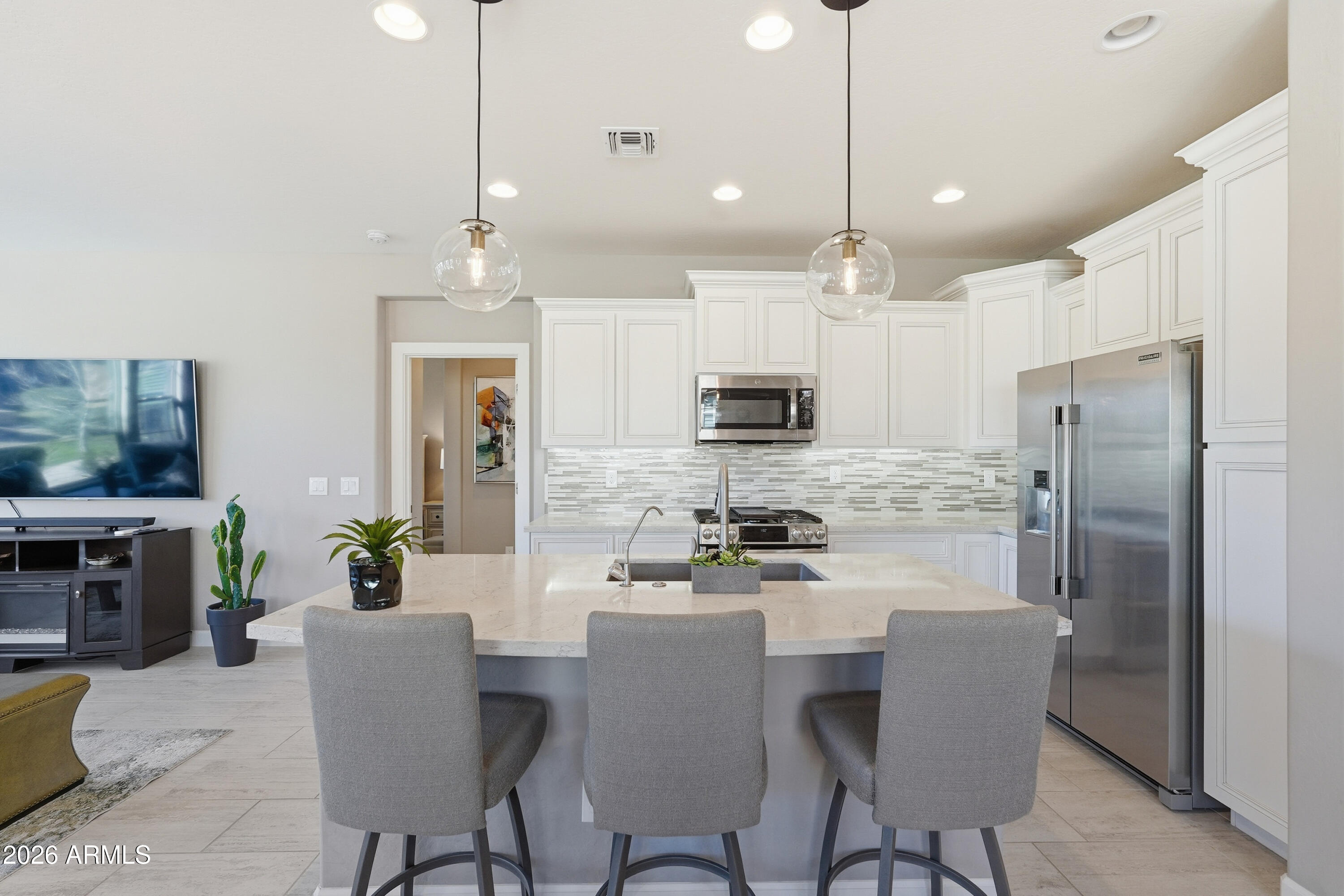 35989 N KENNEDIA Lane