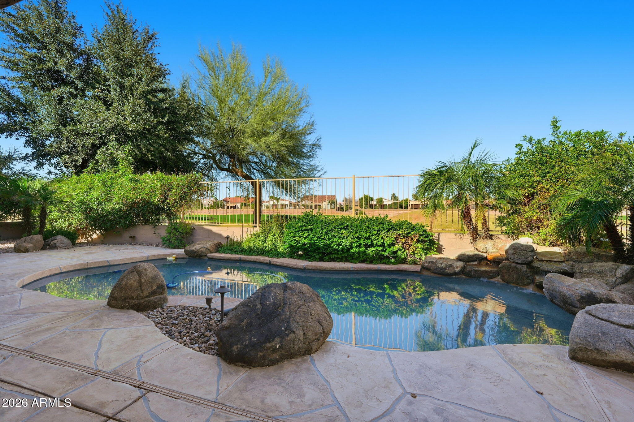 4548 E NIGHTINGALE Lane