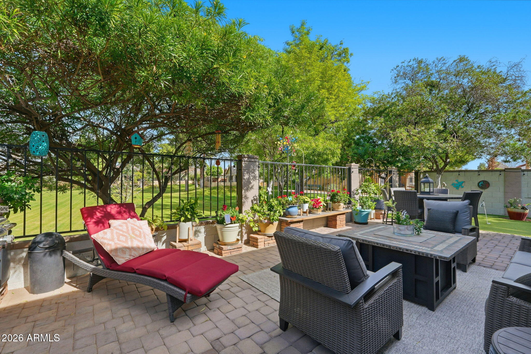 1502 W SHELLFISH Drive