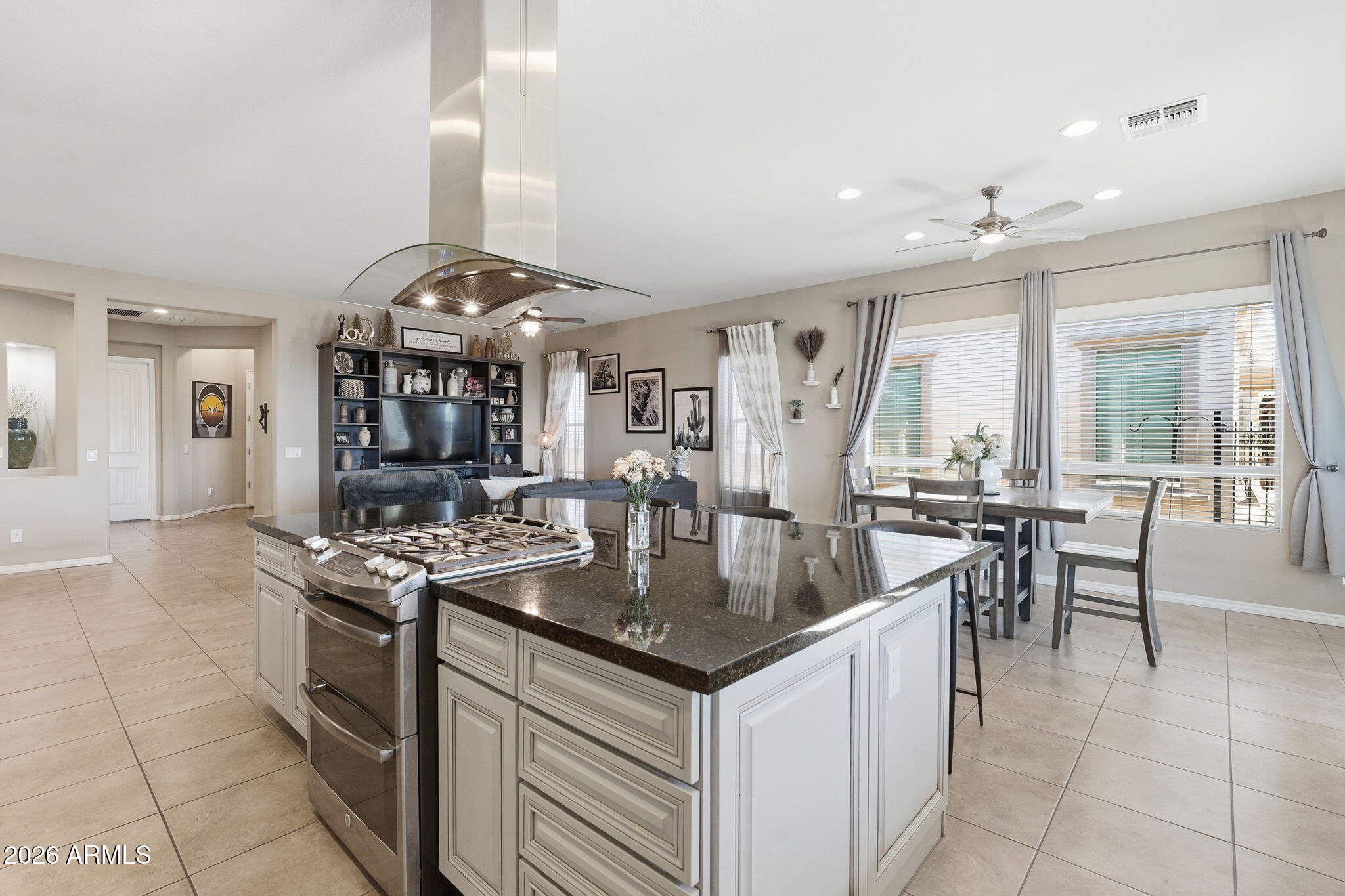 35818 N POMELO Trail